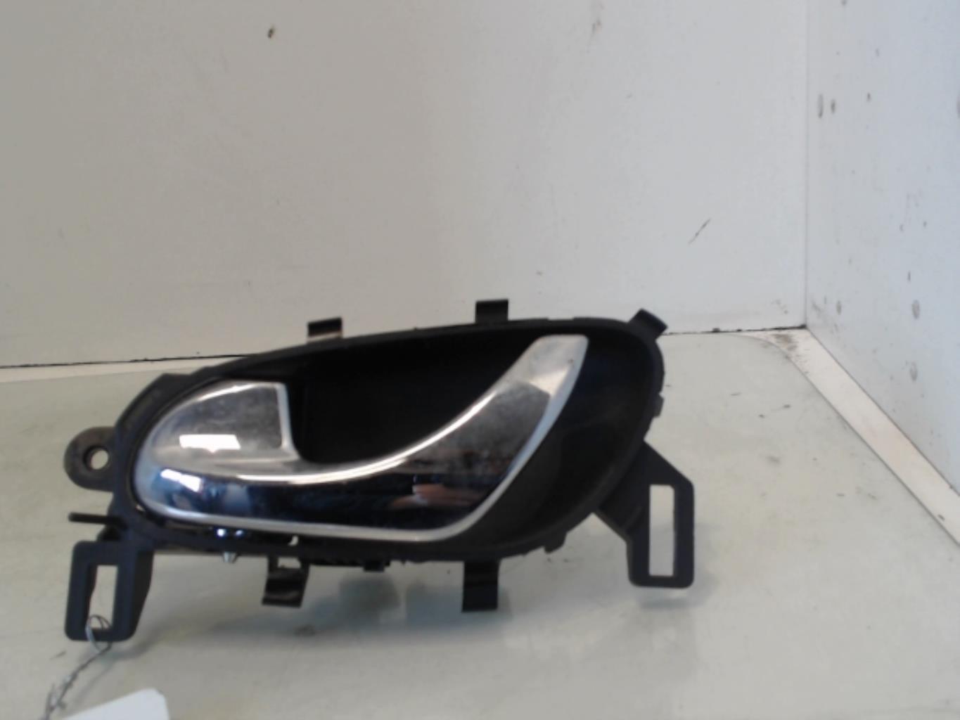 Maniglia interna posteriore sinistra NISSAN PULSAR Gasolina - 1