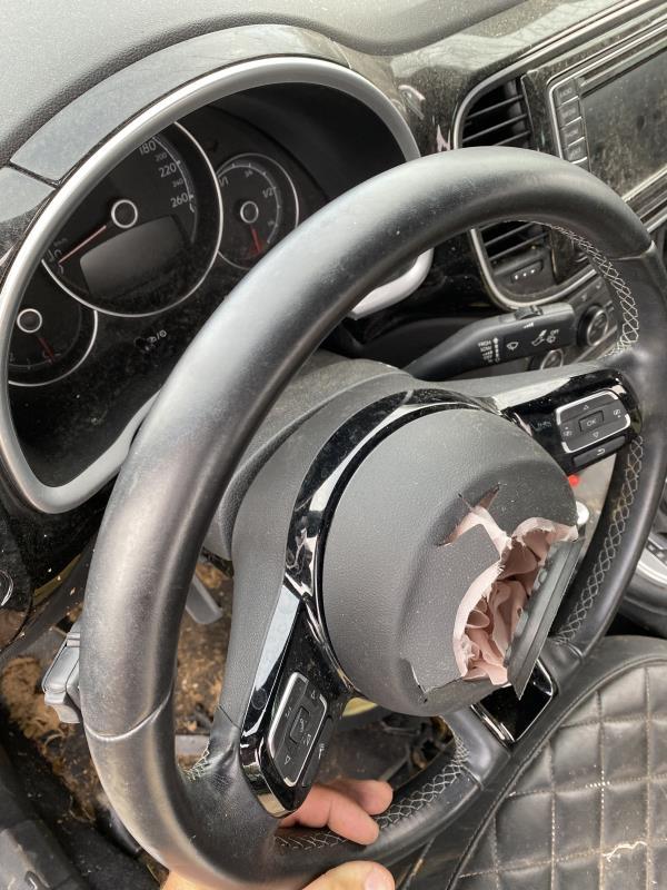 Volante VOLKSWAGEN BEETLE 2 PHASE 2 Gasolina - 1