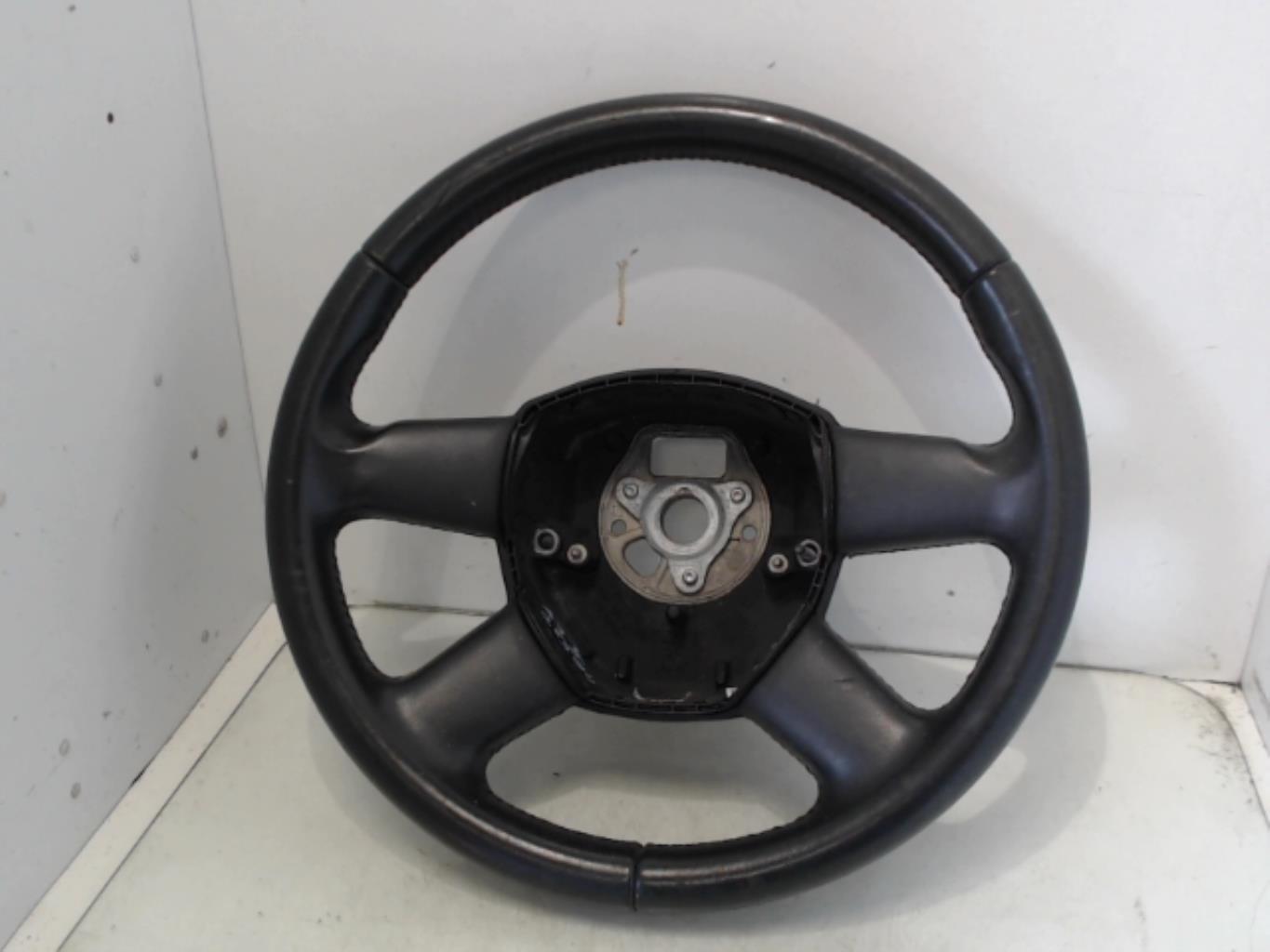 Volant AUDI A3 2 SPORTBACK PHASE 2 Diesel - 1