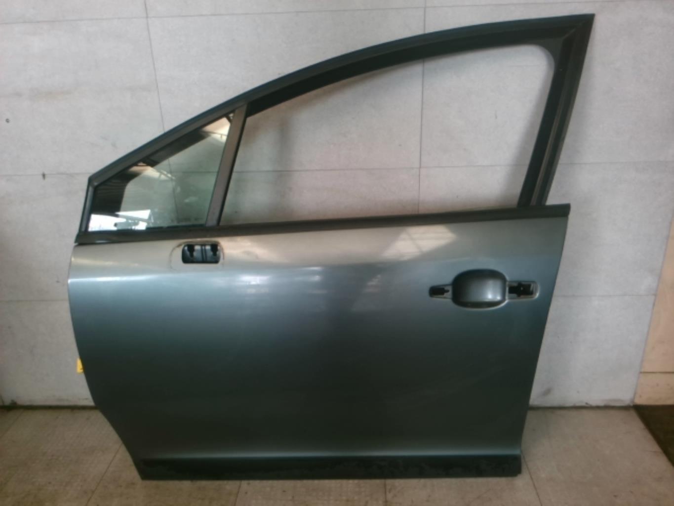 Portiera anteriore sinistra CITROEN C4 1 PHASE 1 Diésel - 1