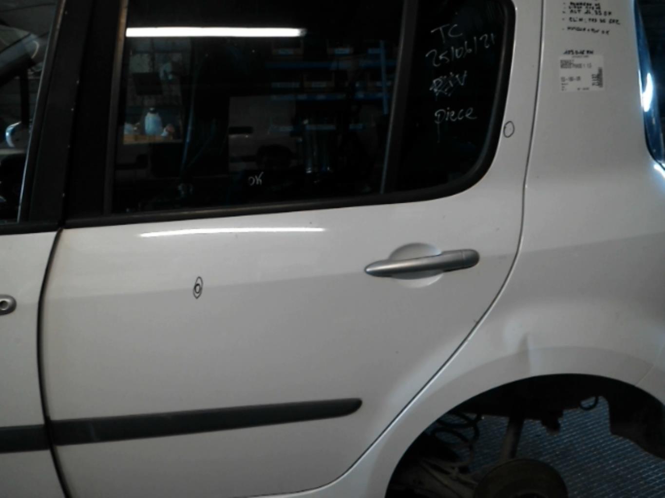 Puerta trasera izquierda RENAULT MODUS PHASE 1 Diésel - 1