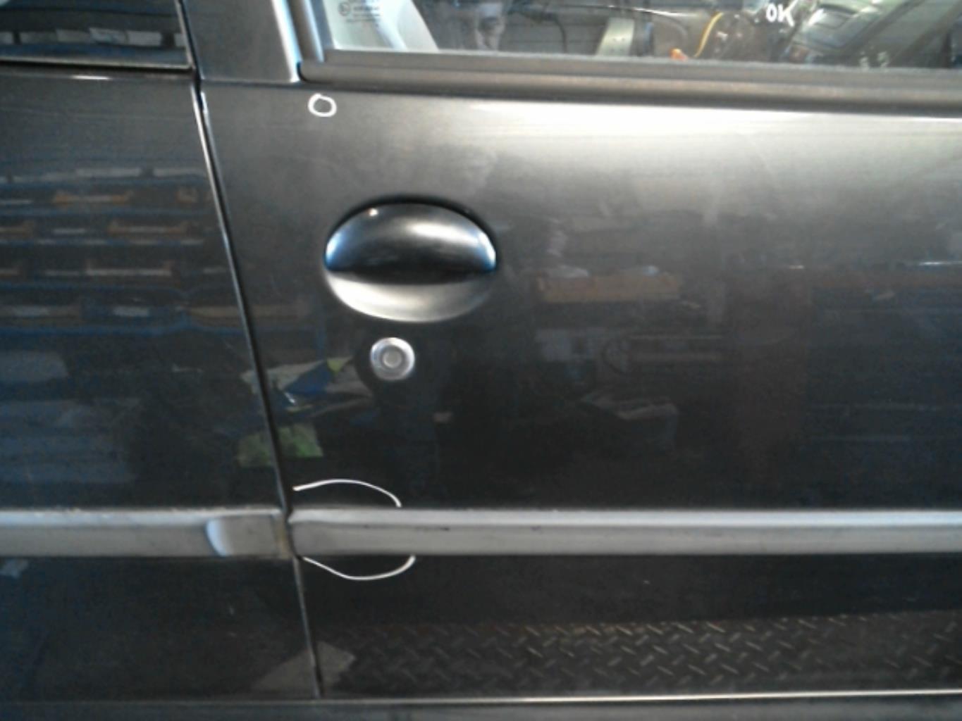 Portiera anteriore destra PEUGEOT 107 PHASE 1 Gasolina - 1