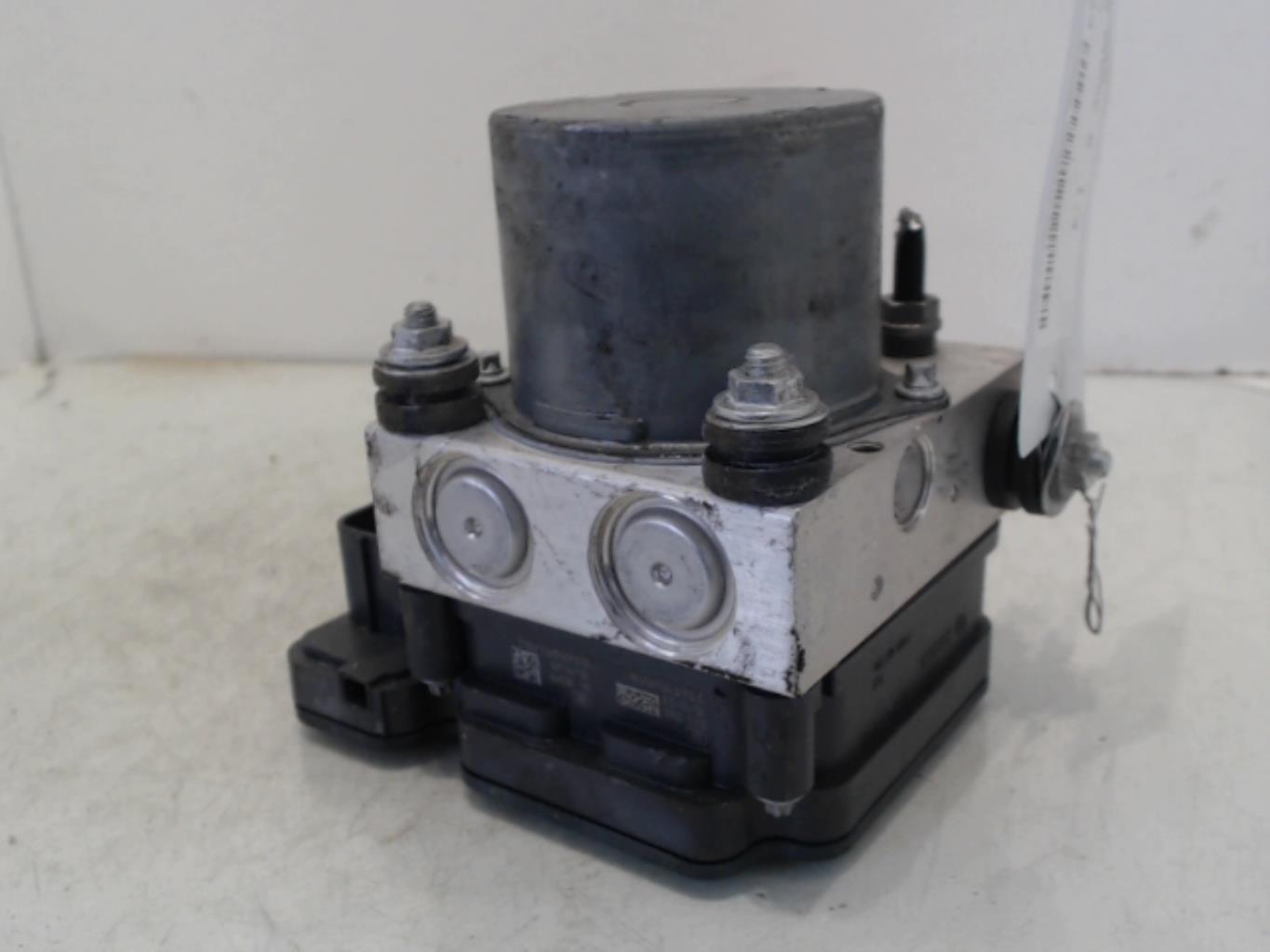 Blocco ABS (antibloccaggio freni) VOLKSWAGEN POLO 5 PHASE 2 Diésel - 1