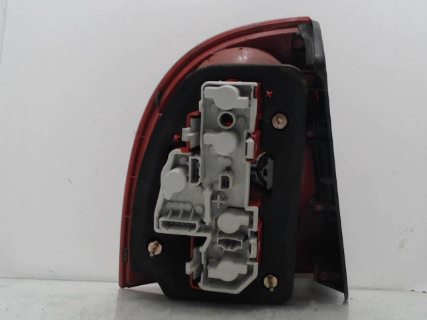 Fanale posteriore principale destro (luci) VOLKSWAGEN PASSAT 4 PHASE 2 Diésel - 1
