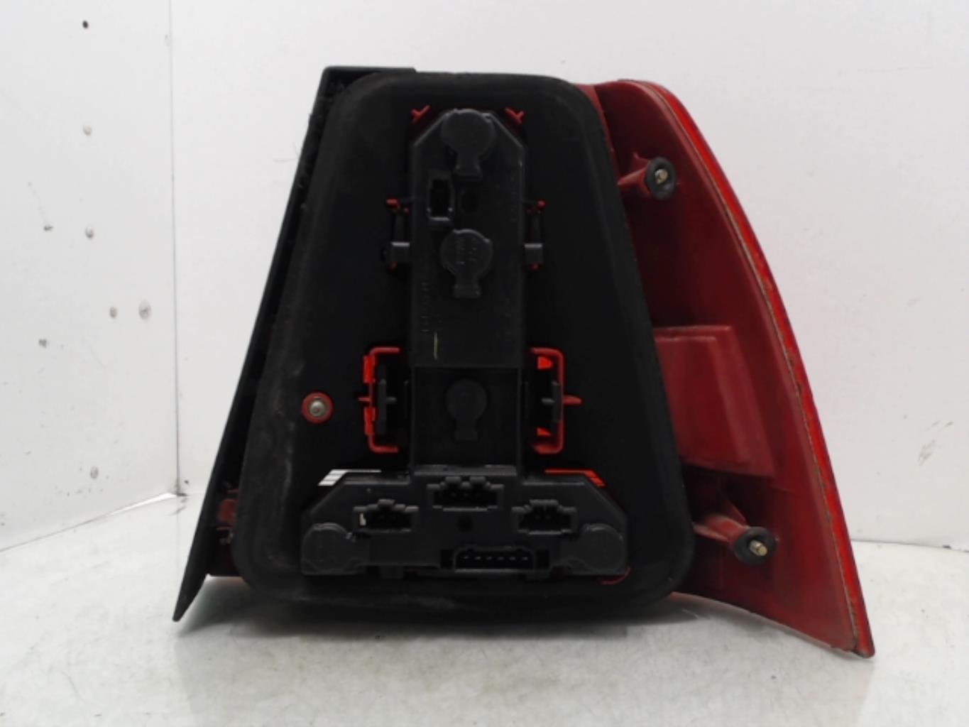 Fanale posteriore principale sinistro (luci) VOLKSWAGEN BORA Diésel - 1