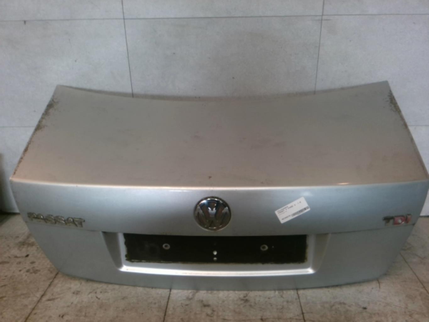 Portabagagli/Portellone posteriore VOLKSWAGEN PASSAT 4 PHASE 2 Diésel - 1