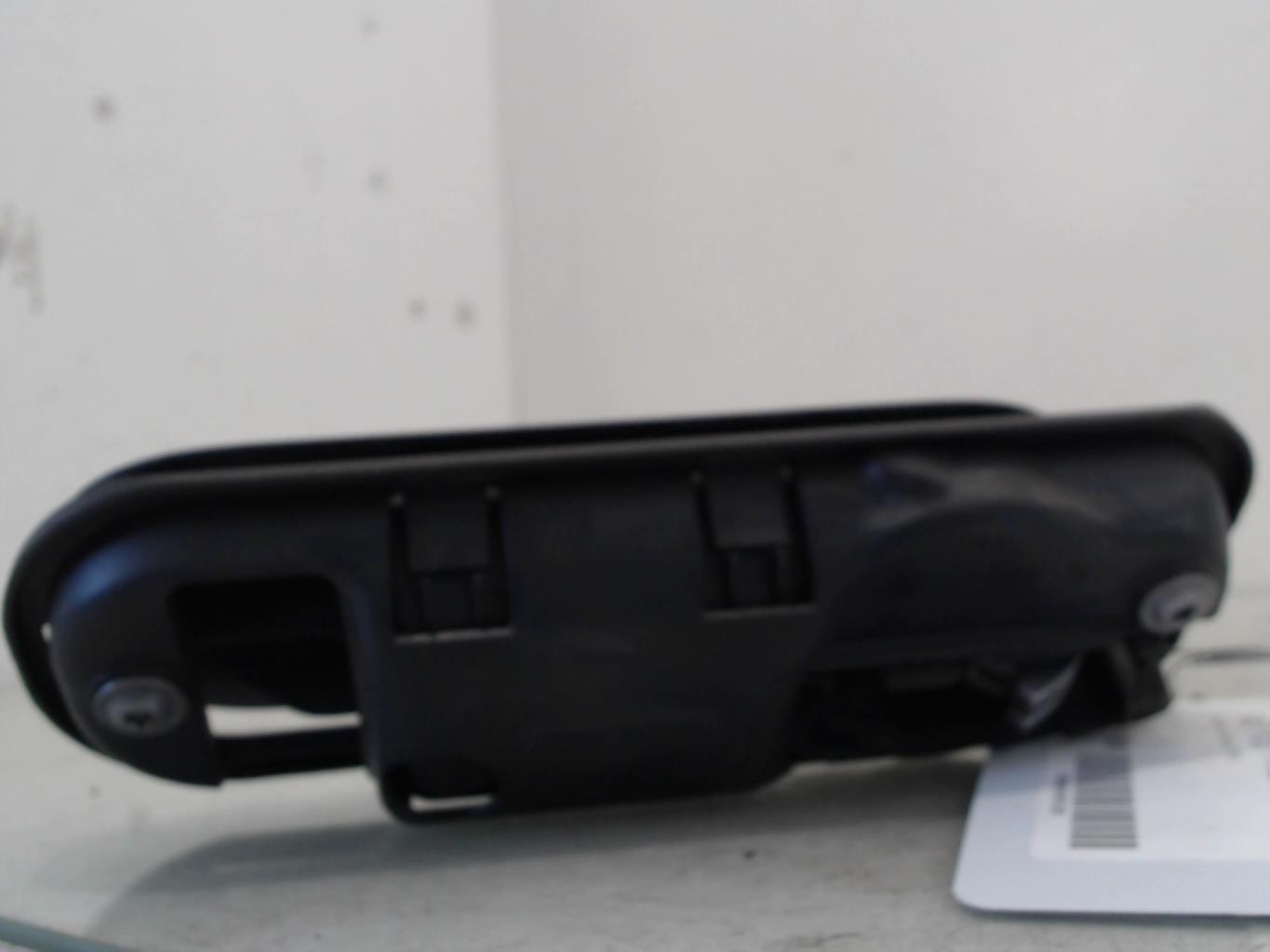 Maniglia interna posteriore sinistra VOLKSWAGEN GOLF PLUS PHASE 1 Diésel - 1