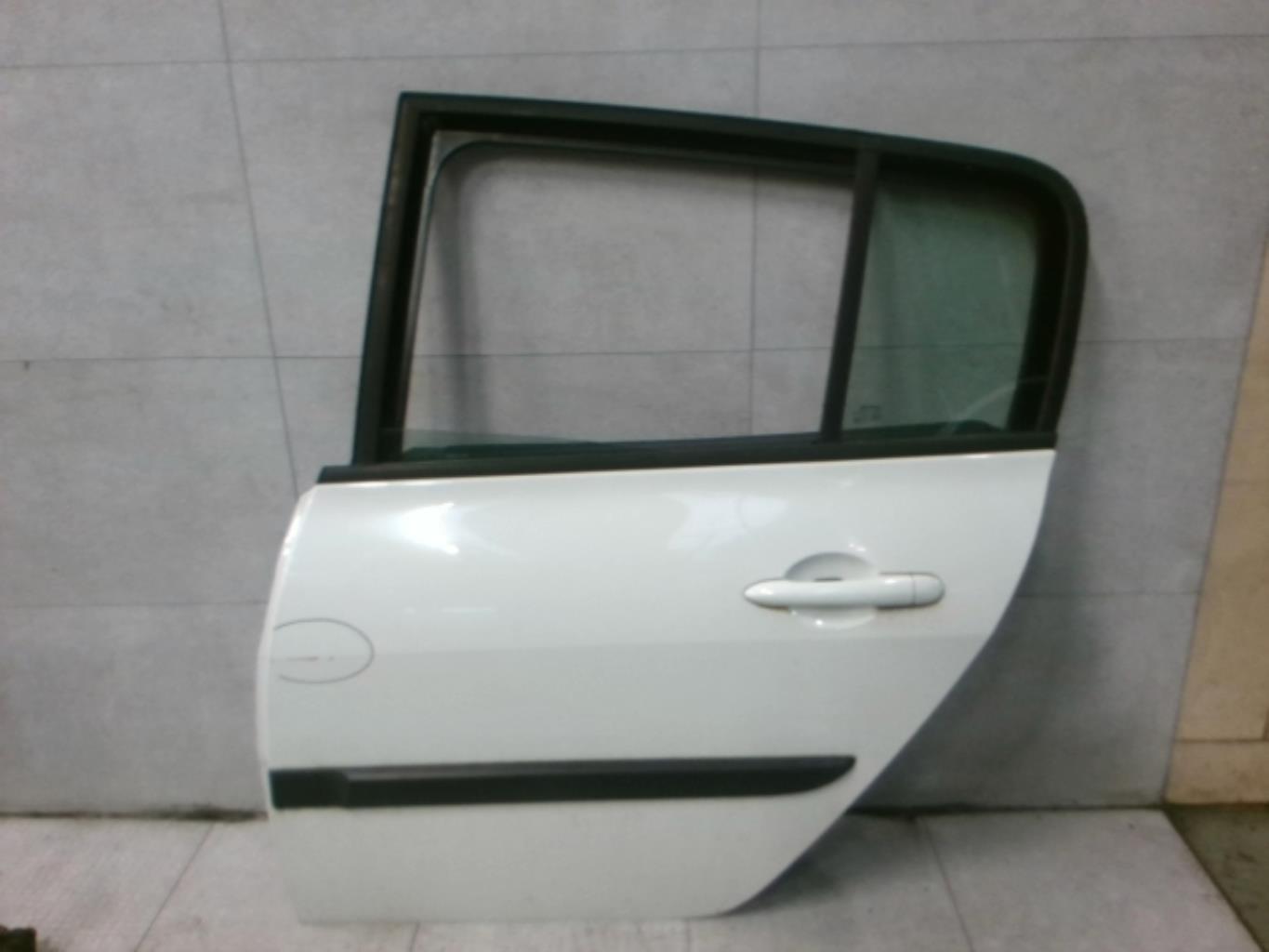Portiera posteriore sinistra RENAULT MEGANE 2 PHASE 2 Diésel - 1