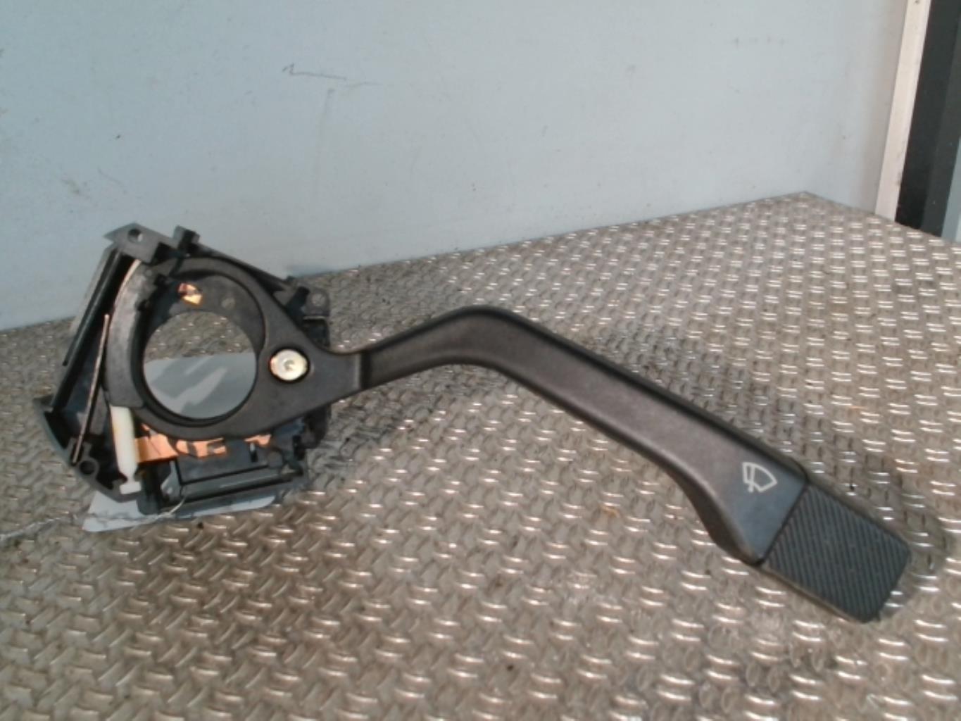 Devio tergicristalli VOLKSWAGEN POLO COUPE PHASE 2 Gasolina - 1