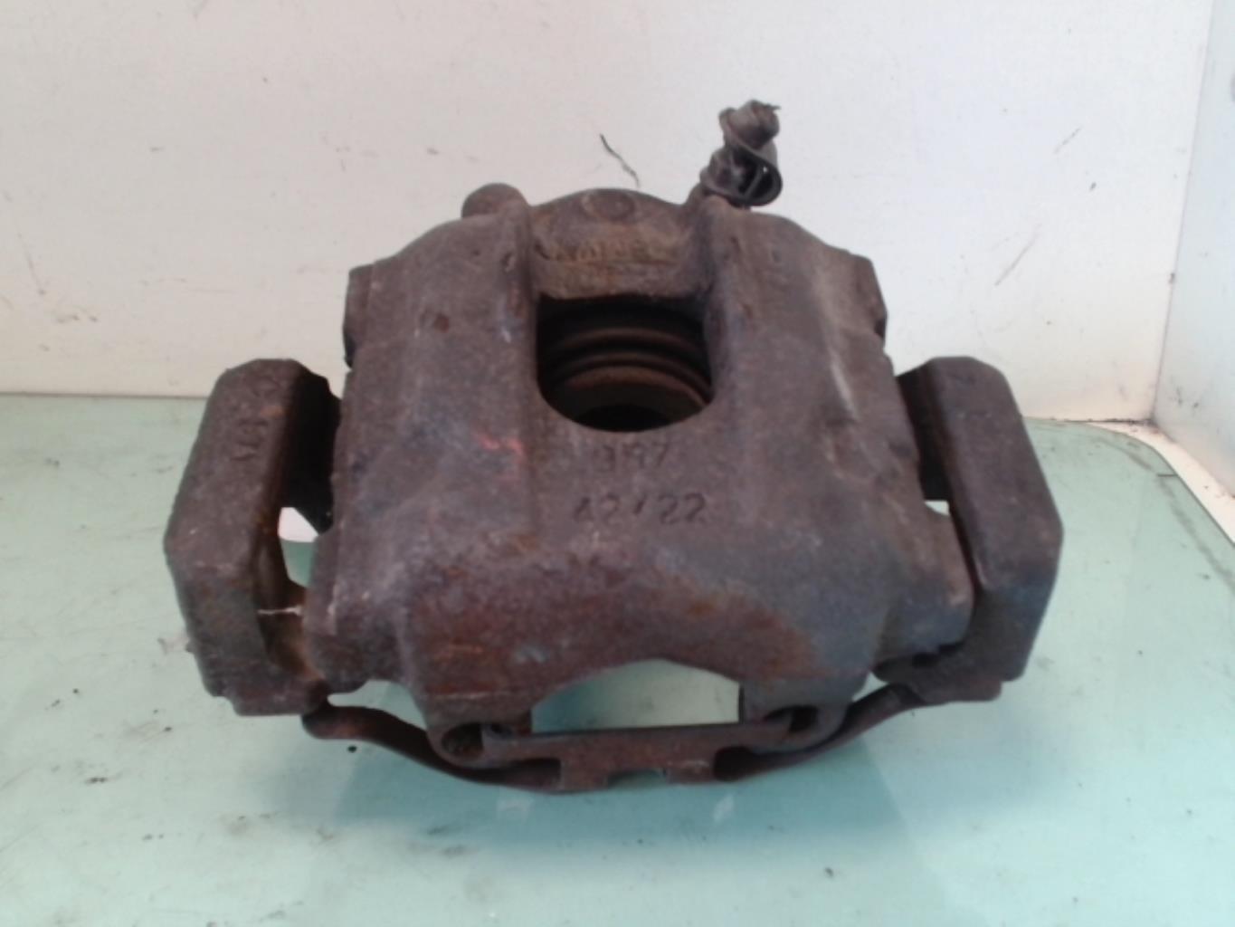 Pinza freni posteriore destra BMW SERIE 3 E46 PHASE 2 Diésel - 1