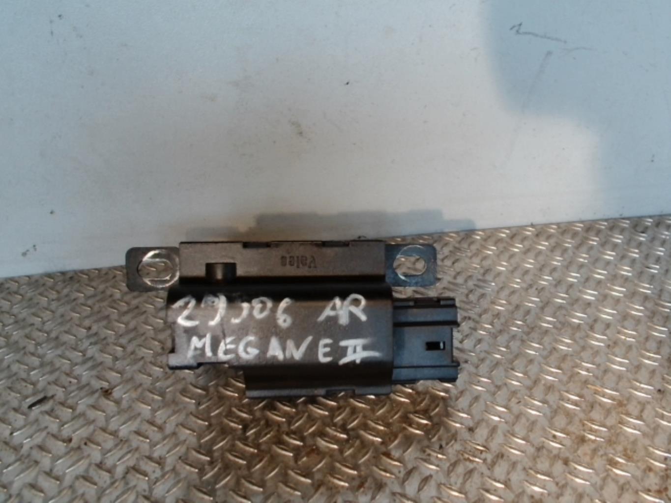 Fermeture centralisee coffre RENAULT MEGANE 2 PHASE 2 BREAK Diesel - 1