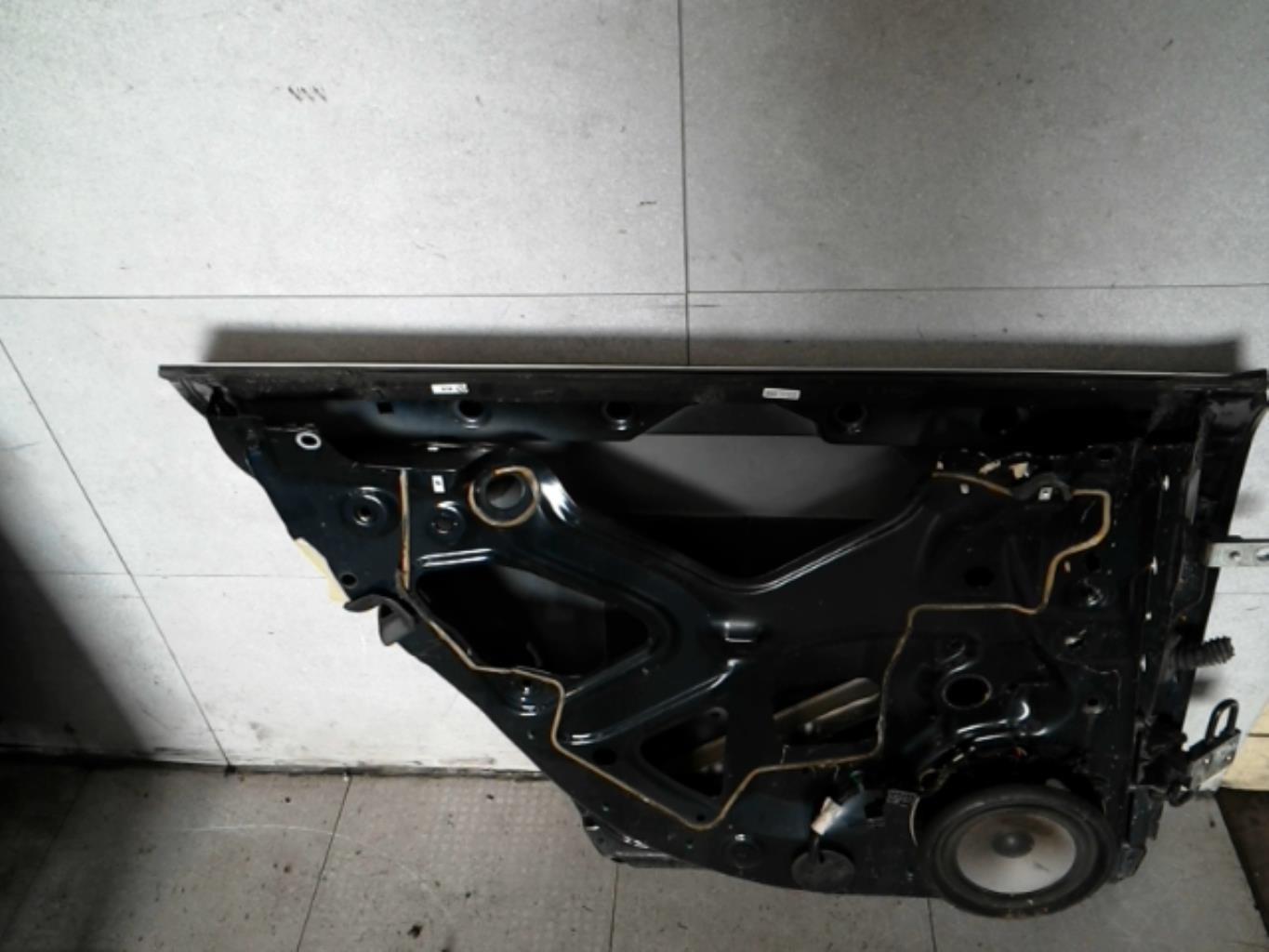 Portiera posteriore sinistra AUDI A4 2 AVANT PHASE 2 BREAK Diésel - 1