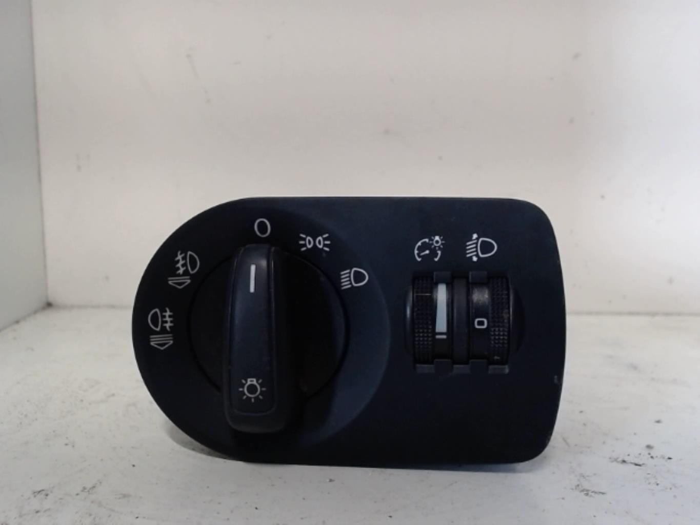 Commande de phare AUDI A1 1 SPORTBACK PHASE 1 Essence - 1