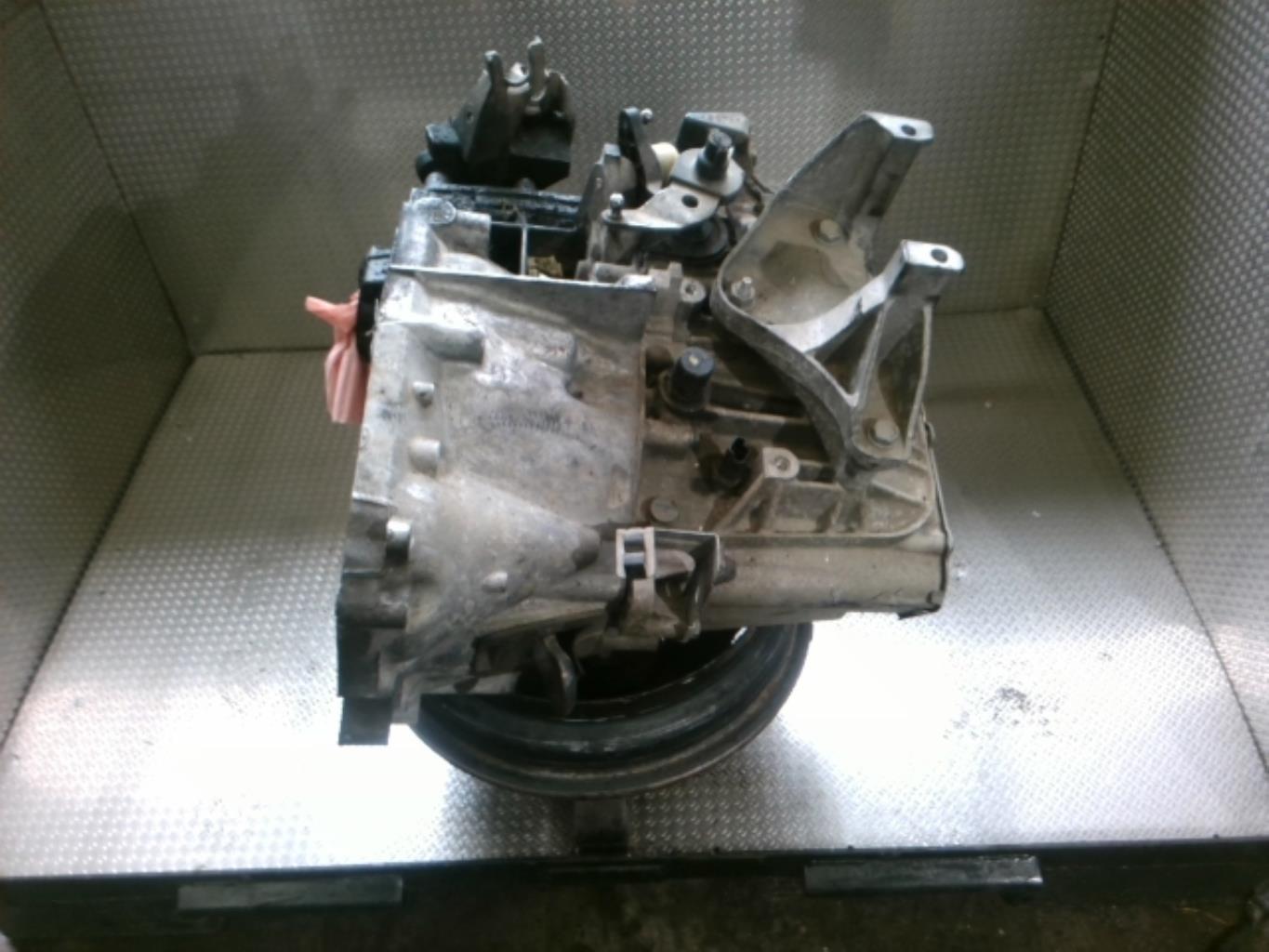 Boite de vitesses PEUGEOT 407 PHASE 2 BREAK Diesel - 1