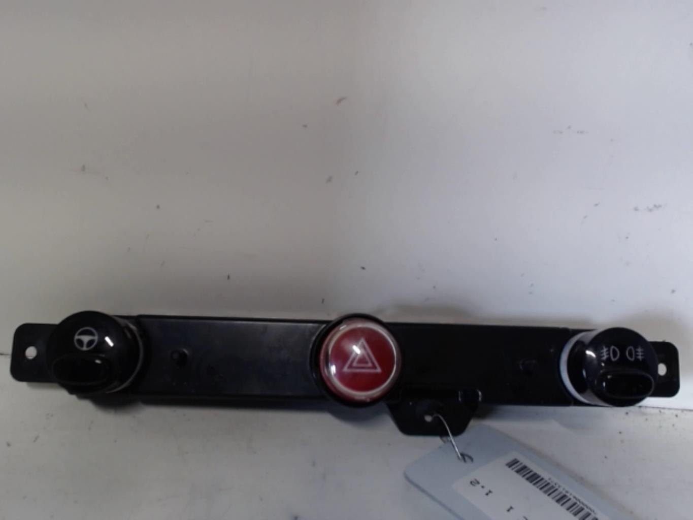 Interruttore luci emergenza FIAT 500 2 CABRIO PHASE 1 Gasolina - 1