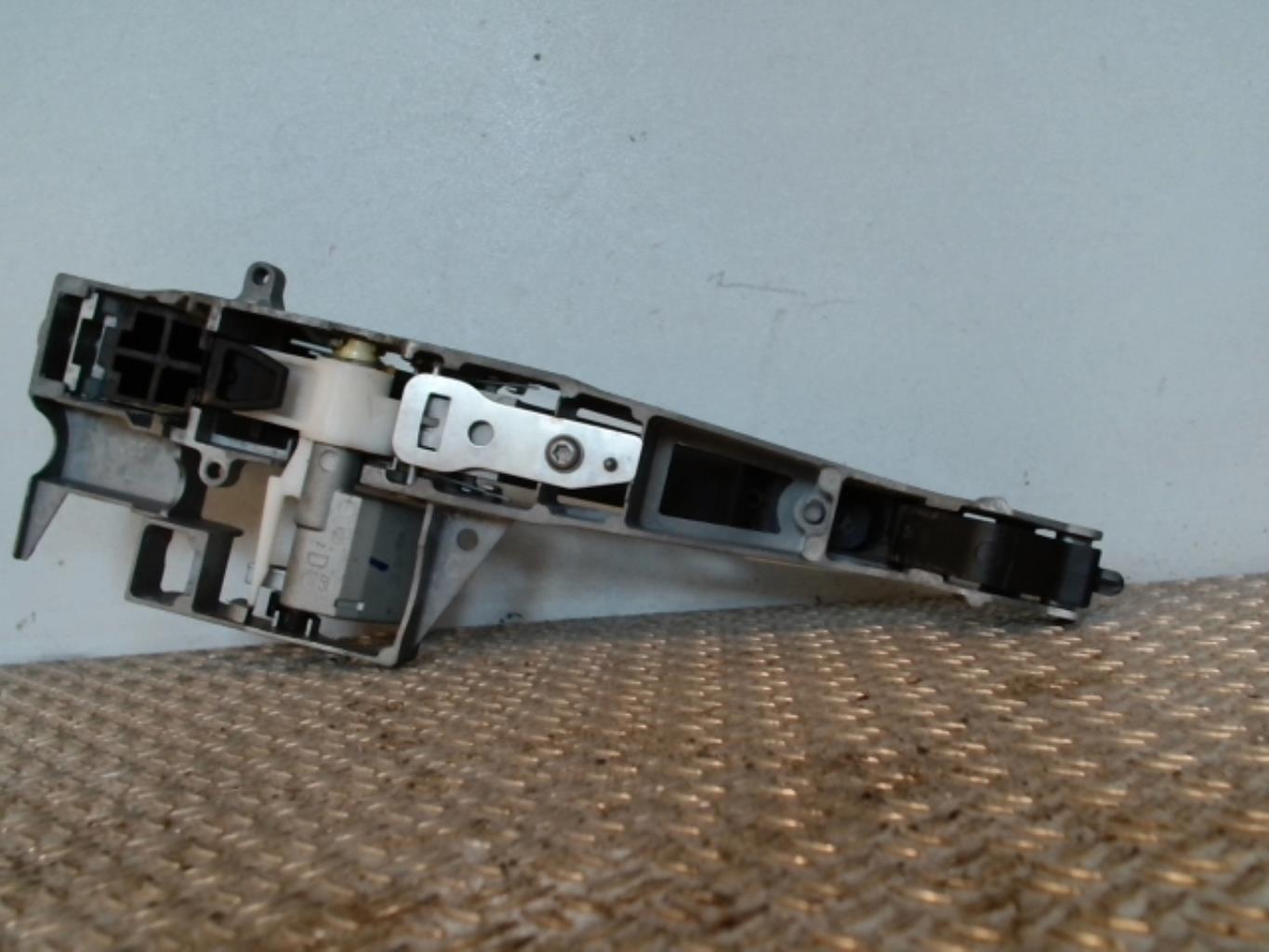 Maniglia portiera posteriore destra CITROEN C3 2 PHASE 2 Diésel - 1