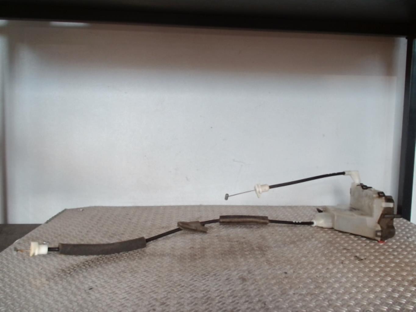 Chiusura centralizzata posteriore destra CITROEN C3 2 PHASE 2 Diésel - 1