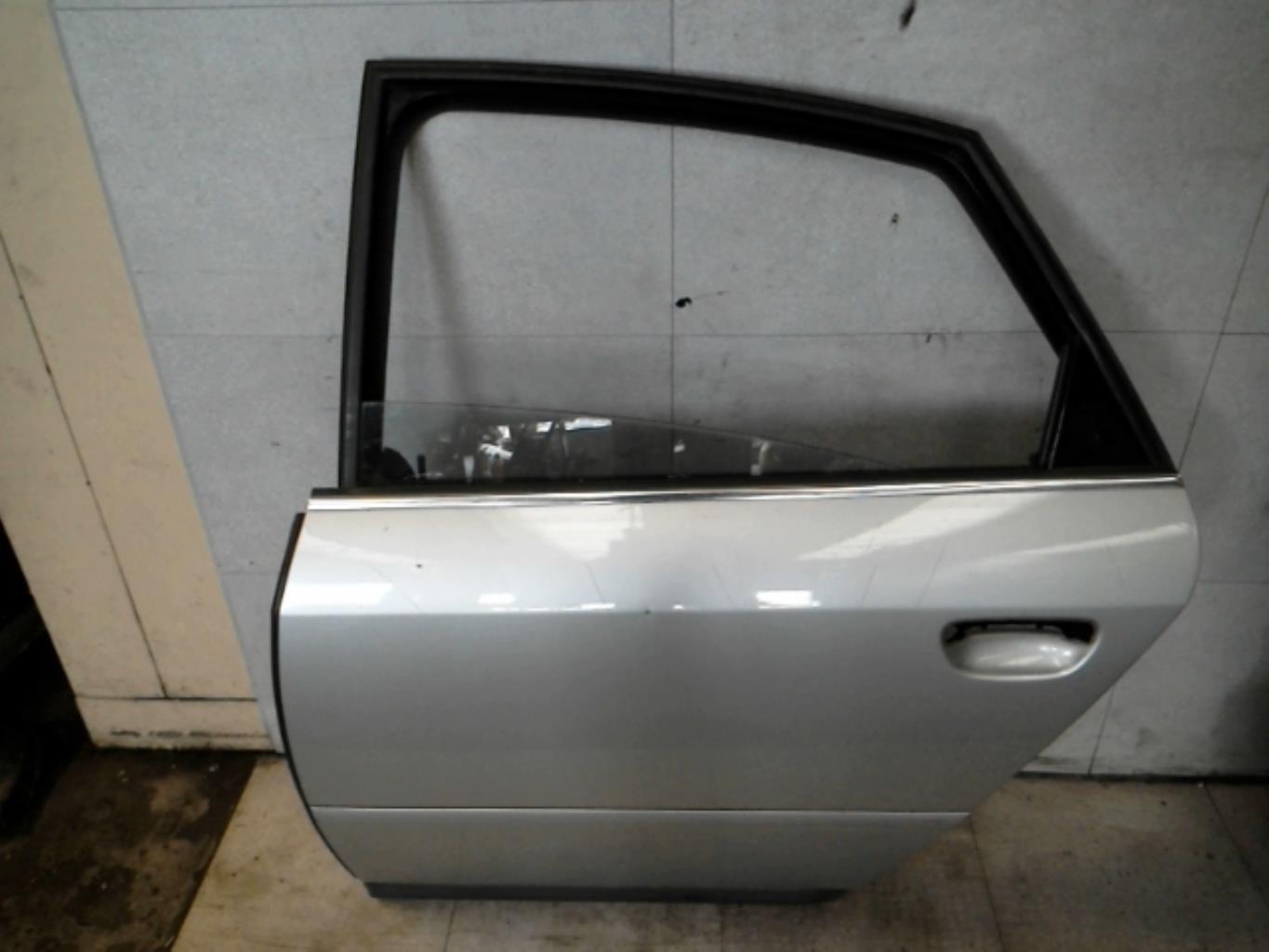 Portiera posteriore sinistra AUDI A6 2 PHASE 1 Diésel - 1