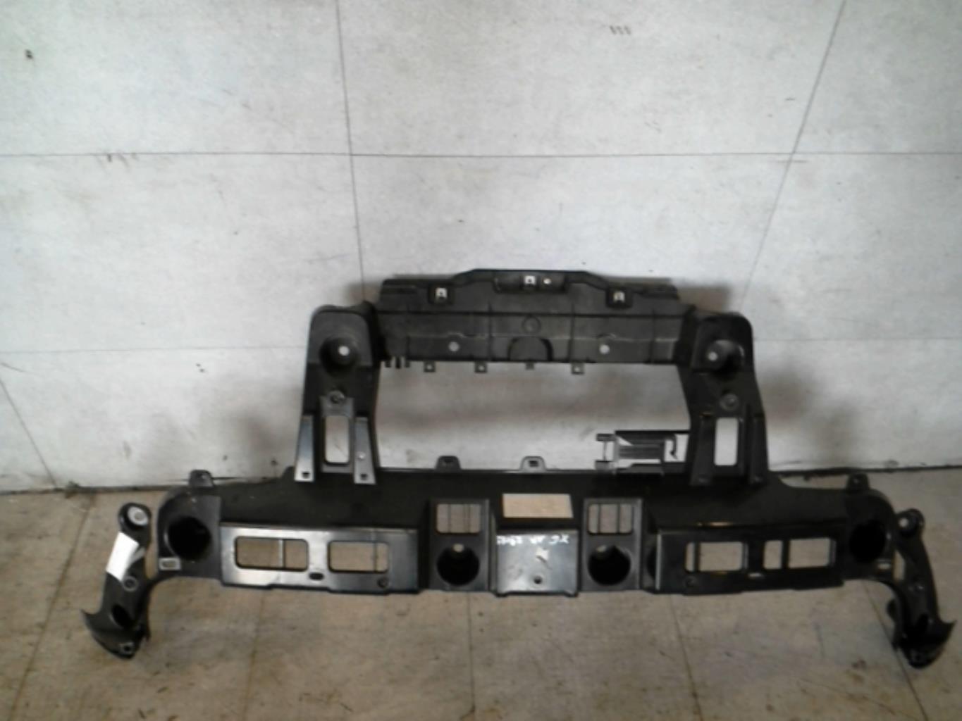 Support de pare chocs arriere BMW X6 E71 PHASE 1 Diesel - 1