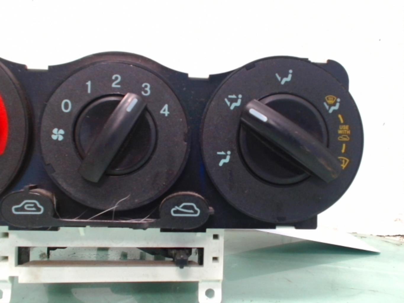 Commande chauffage HYUNDAI GETZ PHASE 1 Essence - 1