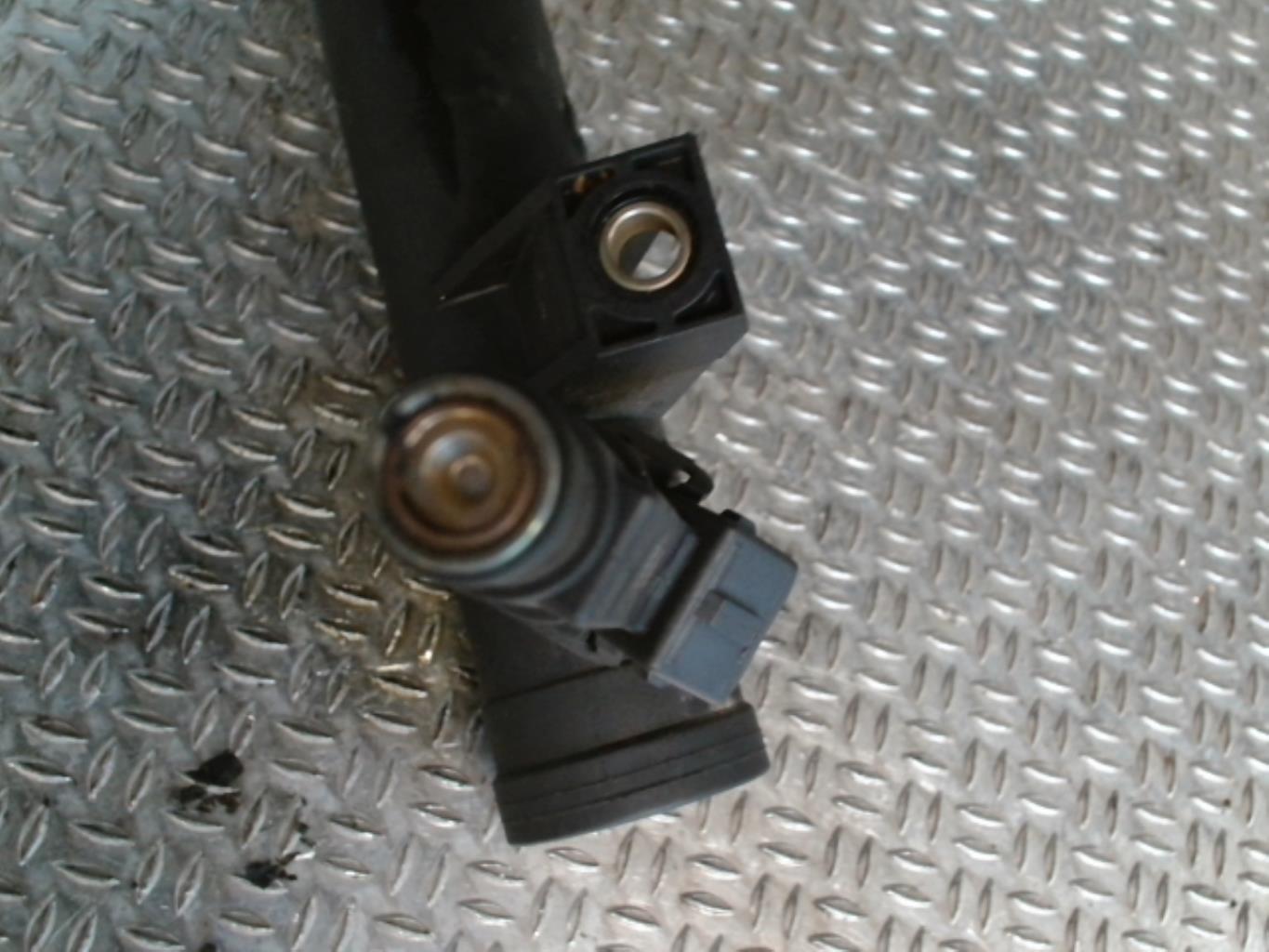 Injecteurs PEUGEOT 406 COUPE Essence - 1