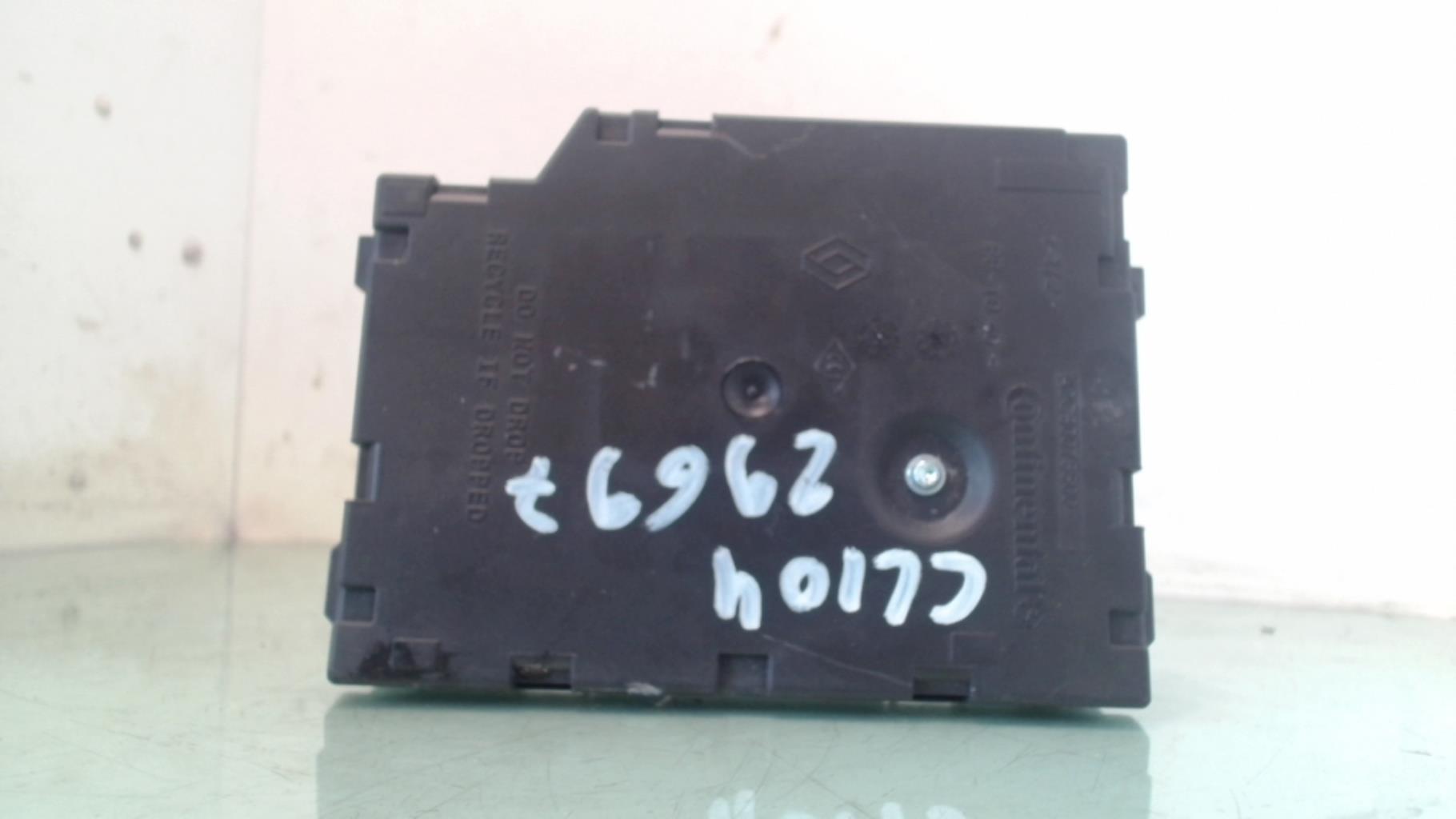 Lettore schede (bloccasterzo) RENAULT CLIO 4 PHASE 2 Gasolina - 1