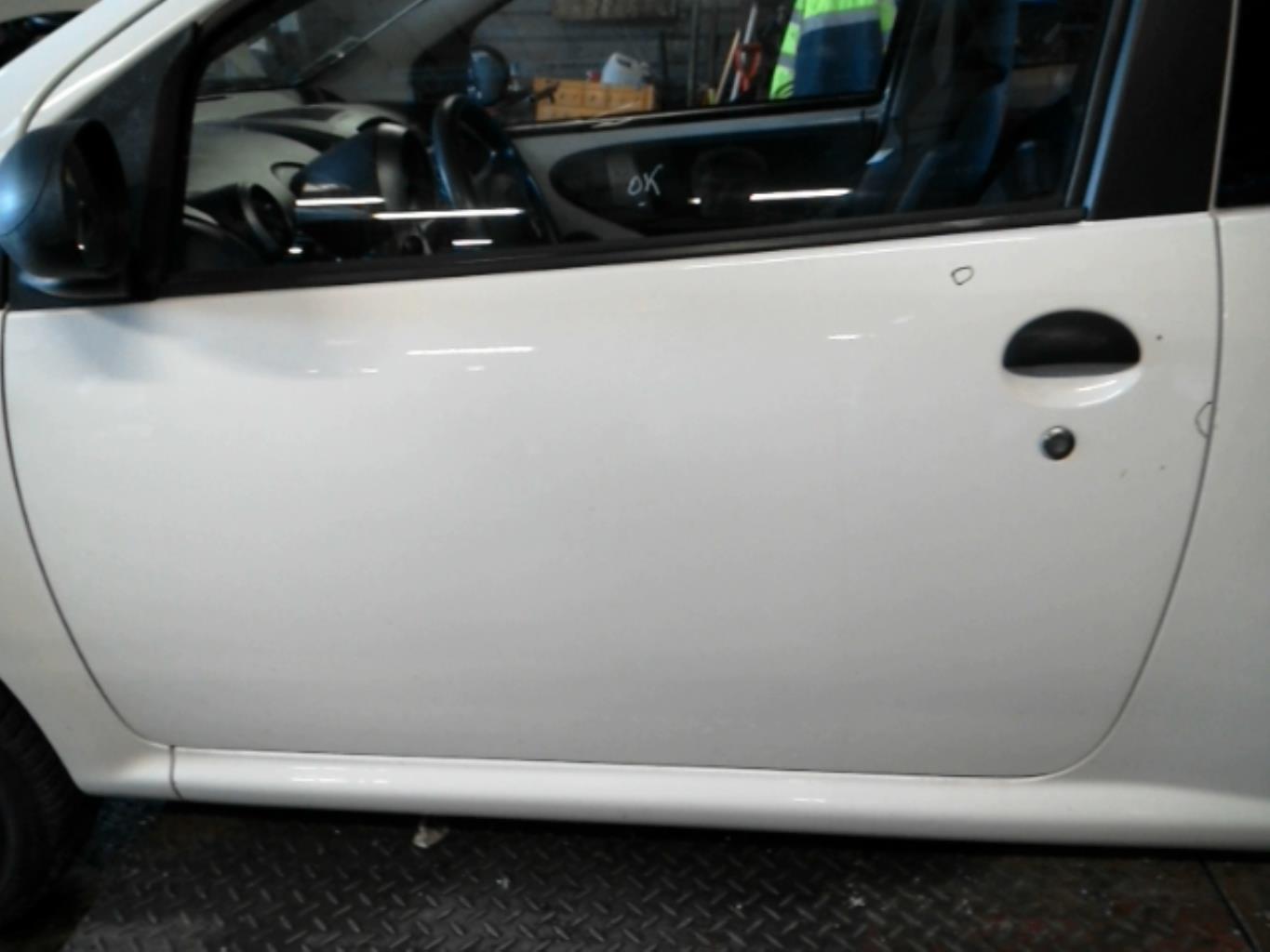Portiera anteriore sinistra CITROEN C1 1 PHASE 2 Gasolina - 1