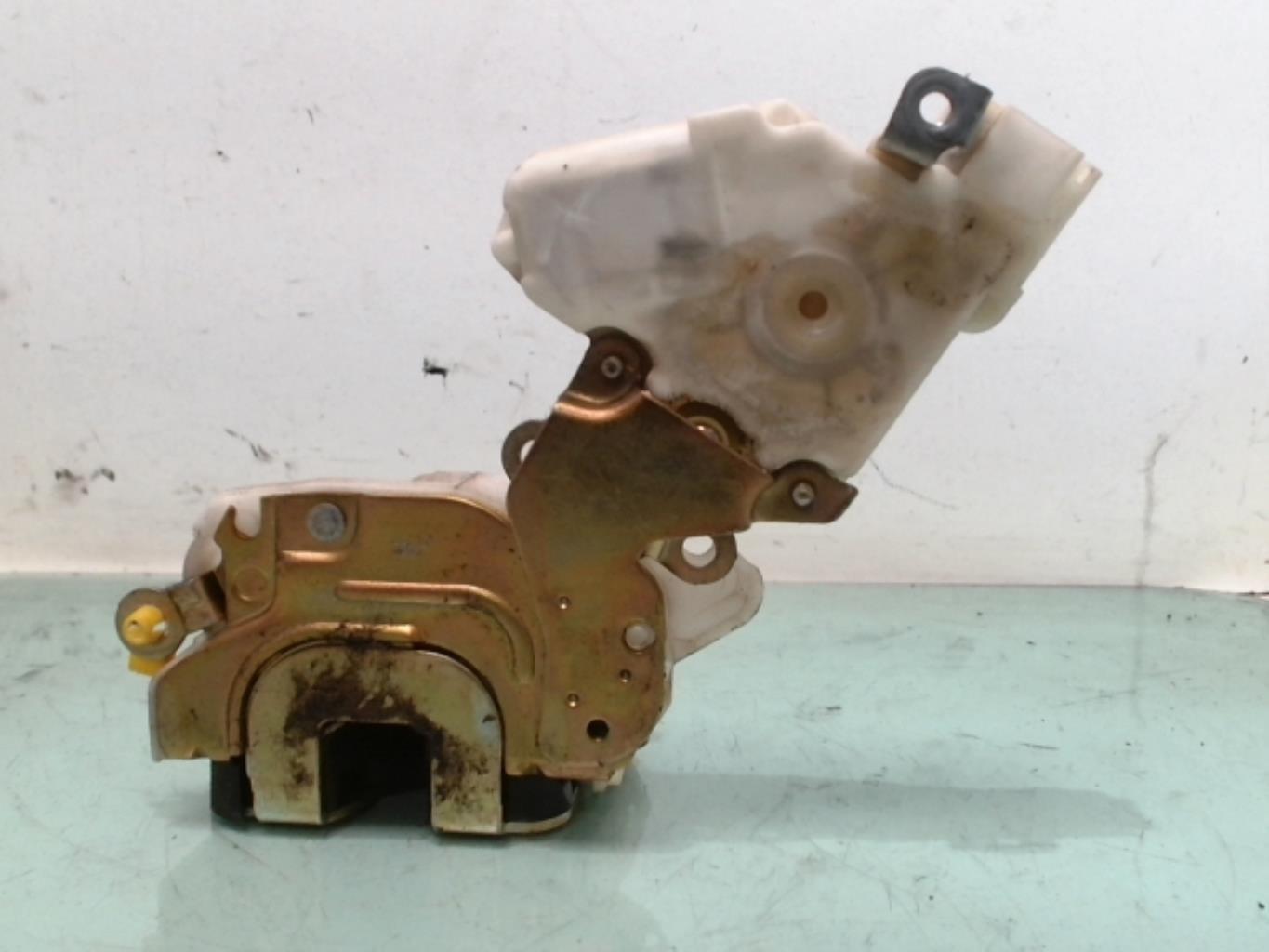 Chiusura centralizzata anteriore sinistra NISSAN TERRANO 2 PHASE 4 Diésel - 1