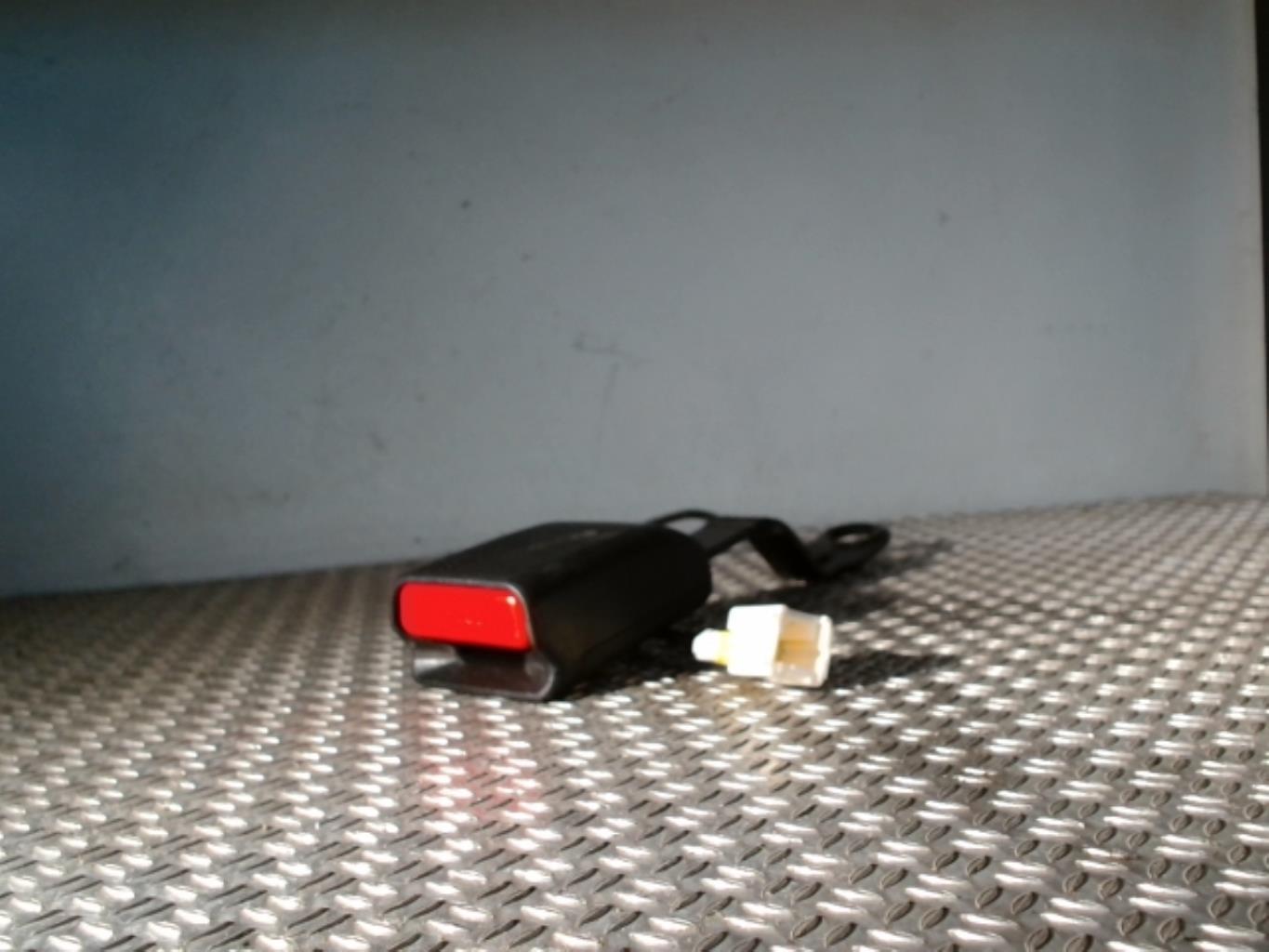 Aggancio cintura sicurezza anteriore destro CITROEN C4 PICASSO 1  - 1