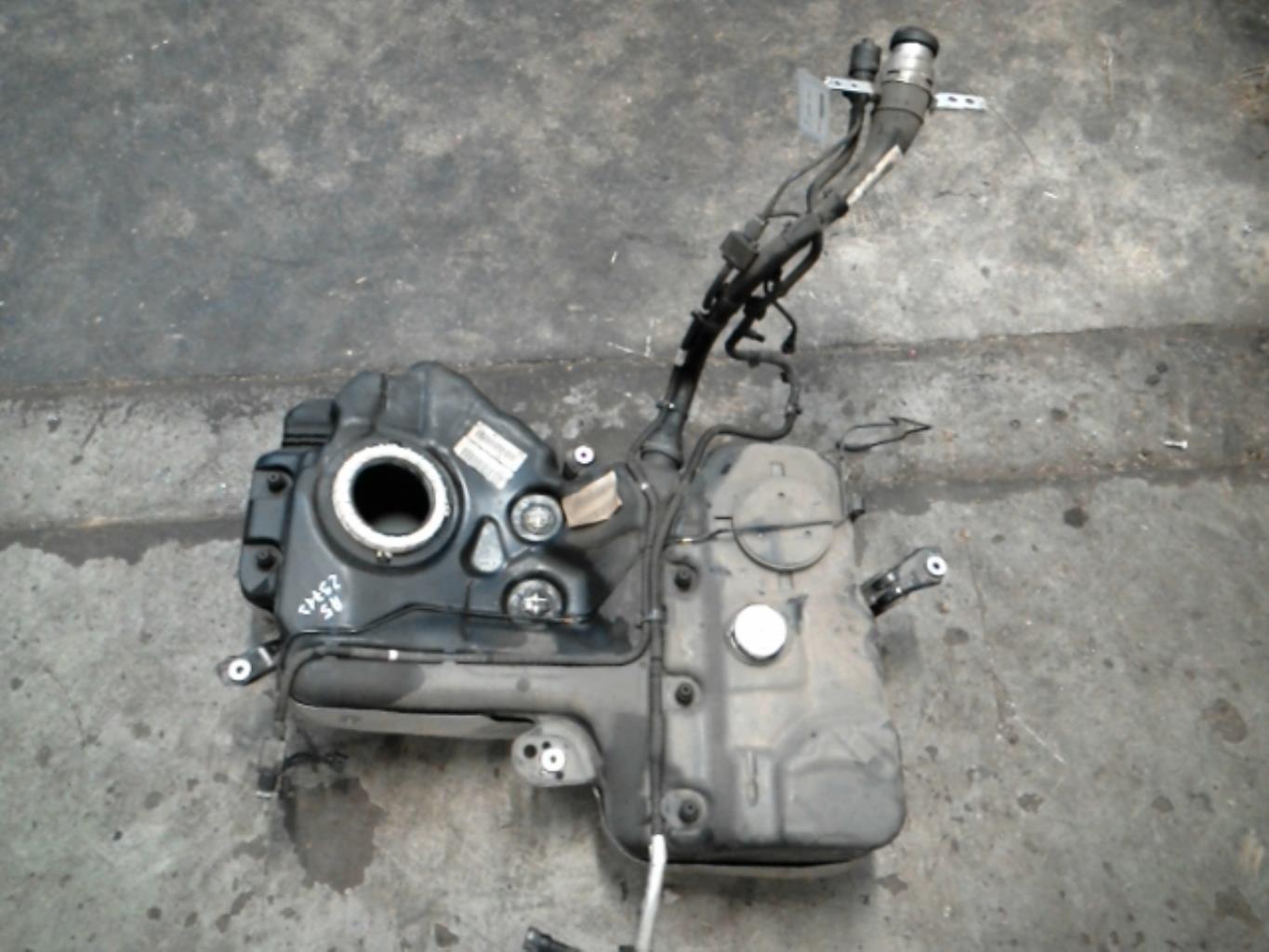 Reservoir essence AUDI A5 1 SPORTBACK PHASE 2 Diesel - 1