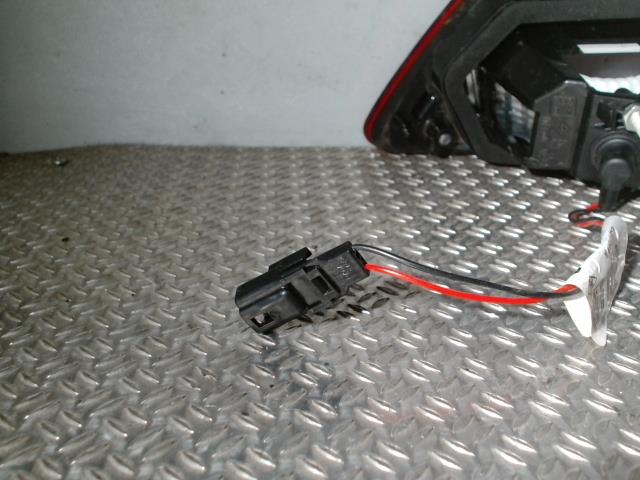 Feu arriere secondaire droit (feux) RENAULT CLIO 4 PHASE 1 Diesel - 1