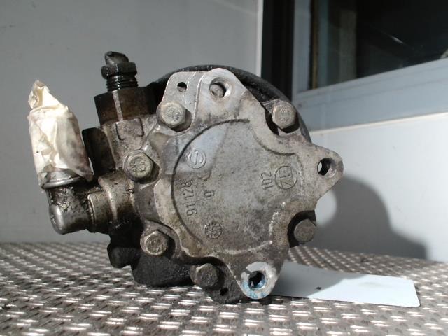 Pompe de direction PEUGEOT 807 Diesel - 1