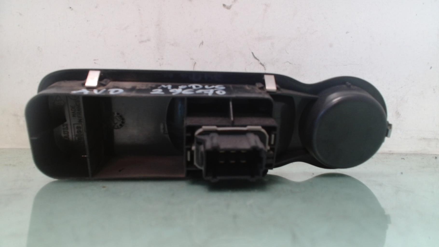 Interruttore lavacristalli anteriore destro RENAULT MODUS PHASE 1 Diésel - 1