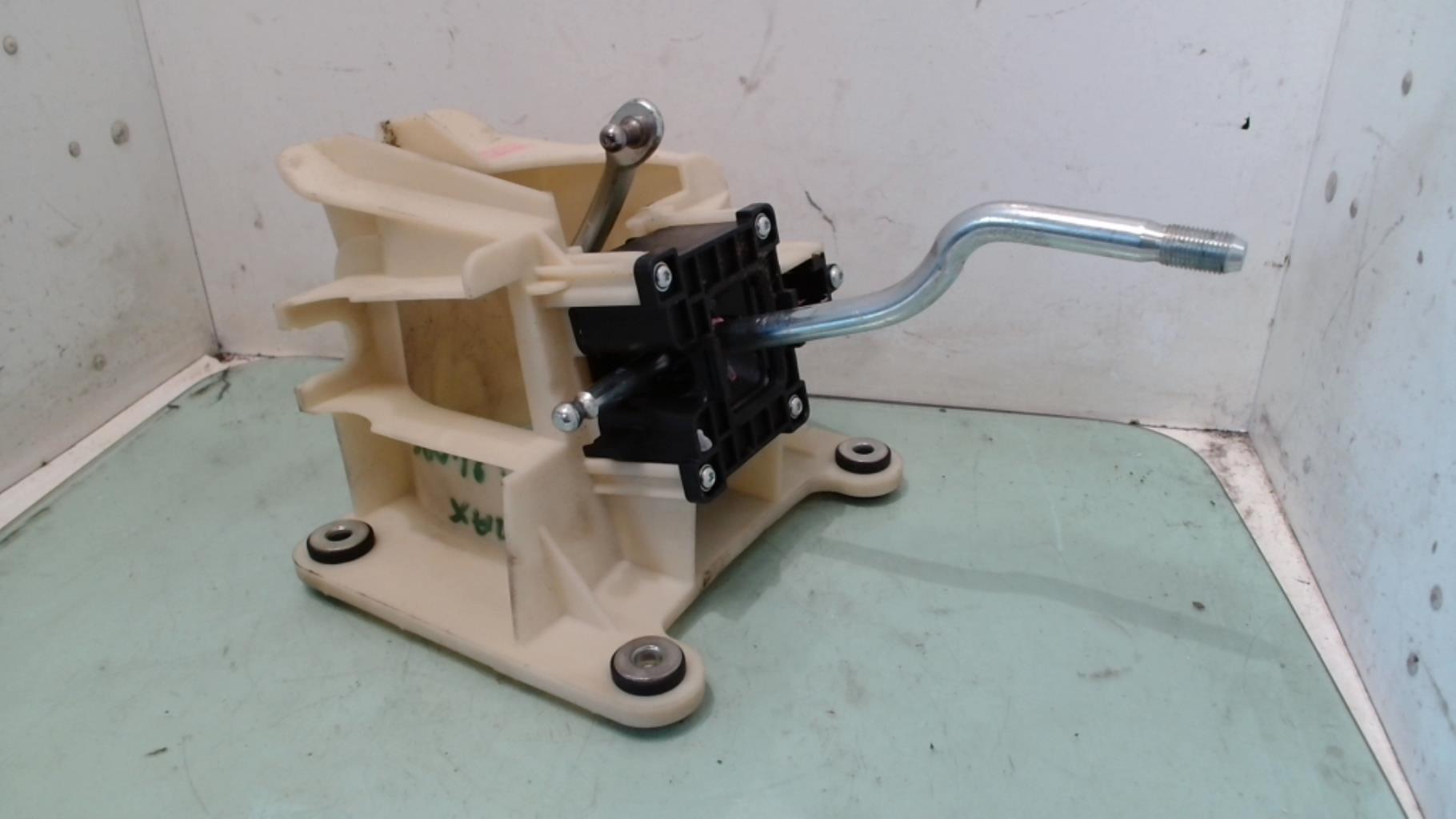 Levier de vitesses FORD C-MAX 1 PHASE 1 Diesel - 1