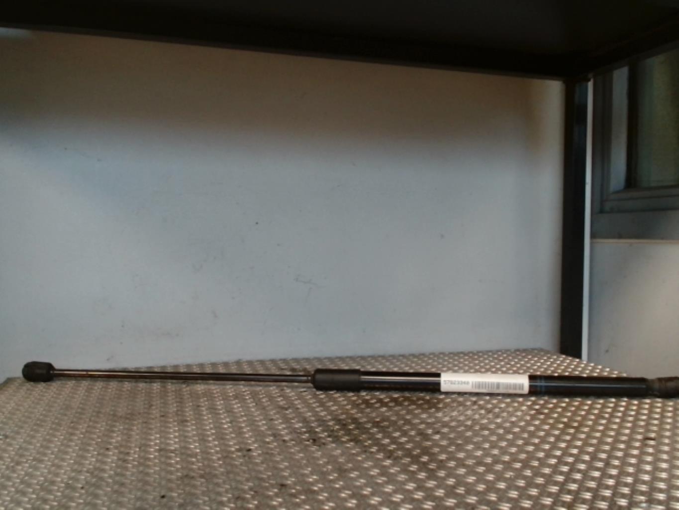 Verin de coffre OPEL CORSA E Essence - 1