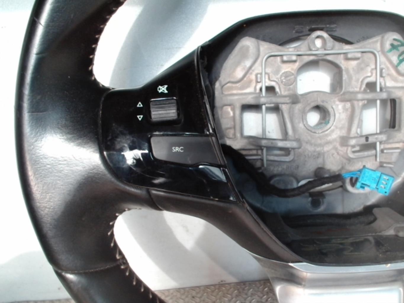 Volant PEUGEOT 308 2 PHASE 2 Diesel - 1
