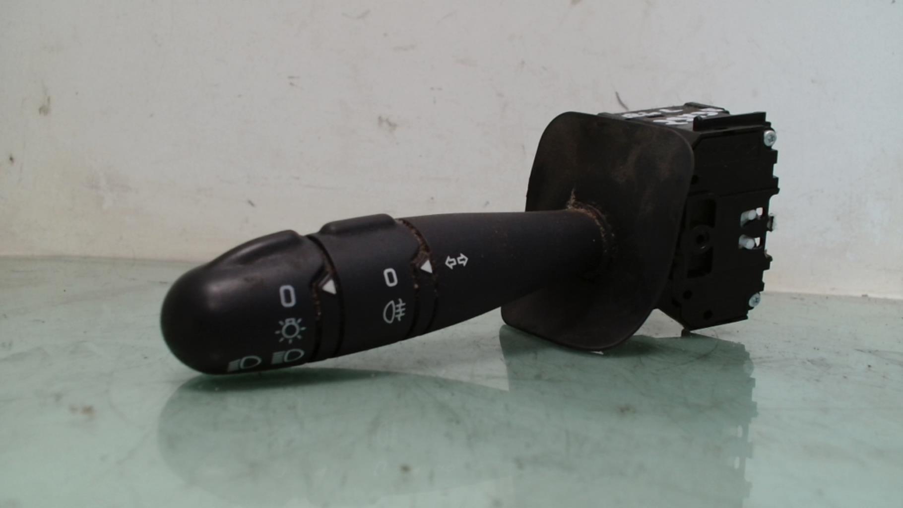 Devio luci RENAULT CLIO 2 PHASE 2 Diésel - 1