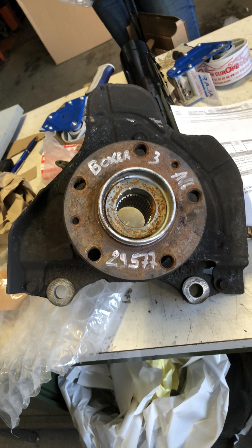Mozzo anteriore sinistro PEUGEOT BOXER 3 PHASE 1 Diésel - 1