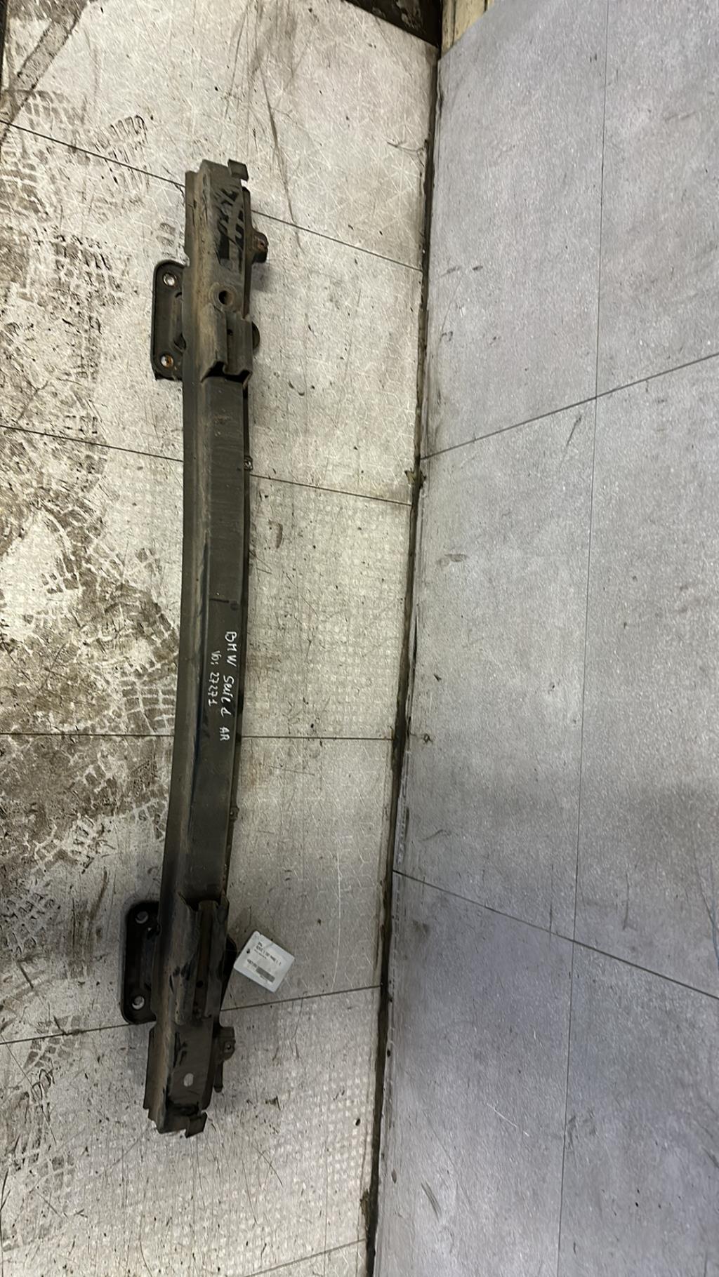 Traversa rinforzo paraurti posteriore BMW SERIE 1 E87 PHASE 1 Diésel - 1