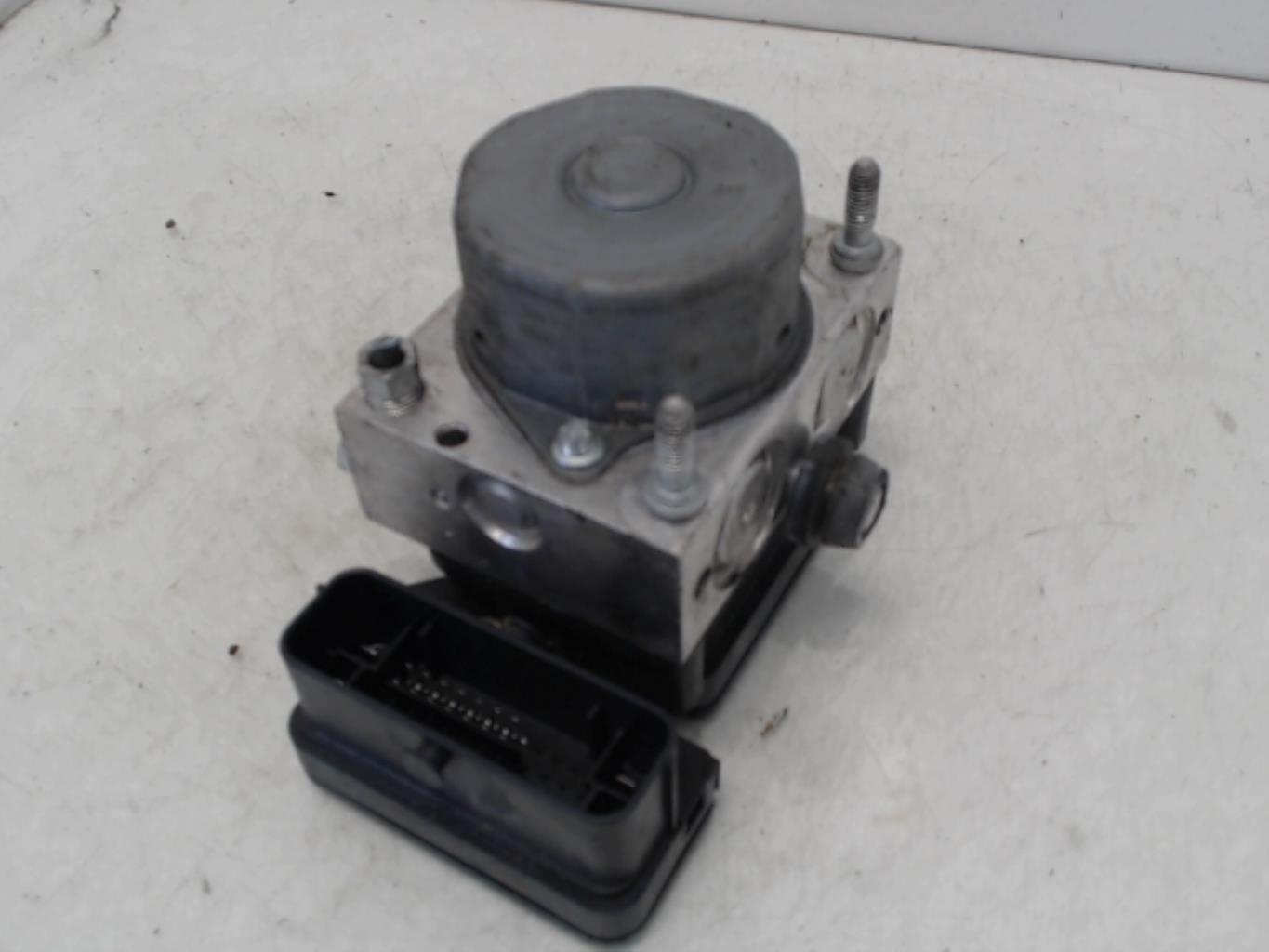 Blocco ABS (antibloccaggio freni) TOYOTA AYGO 1 PHASE 3 Gasolina - 1