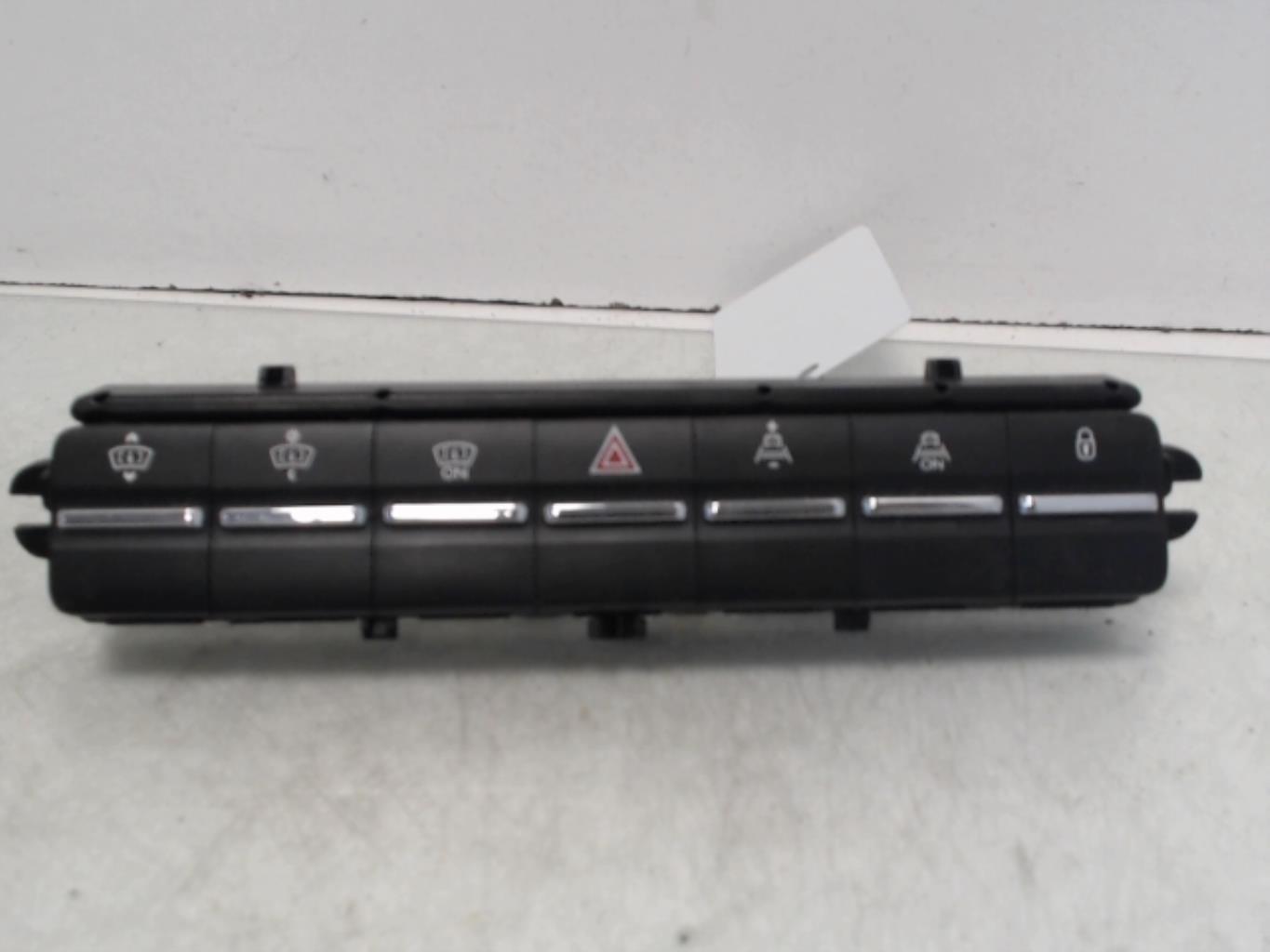 Interruttore luci emergenza PEUGEOT 5008 1 PHASE 1 Diésel - 1