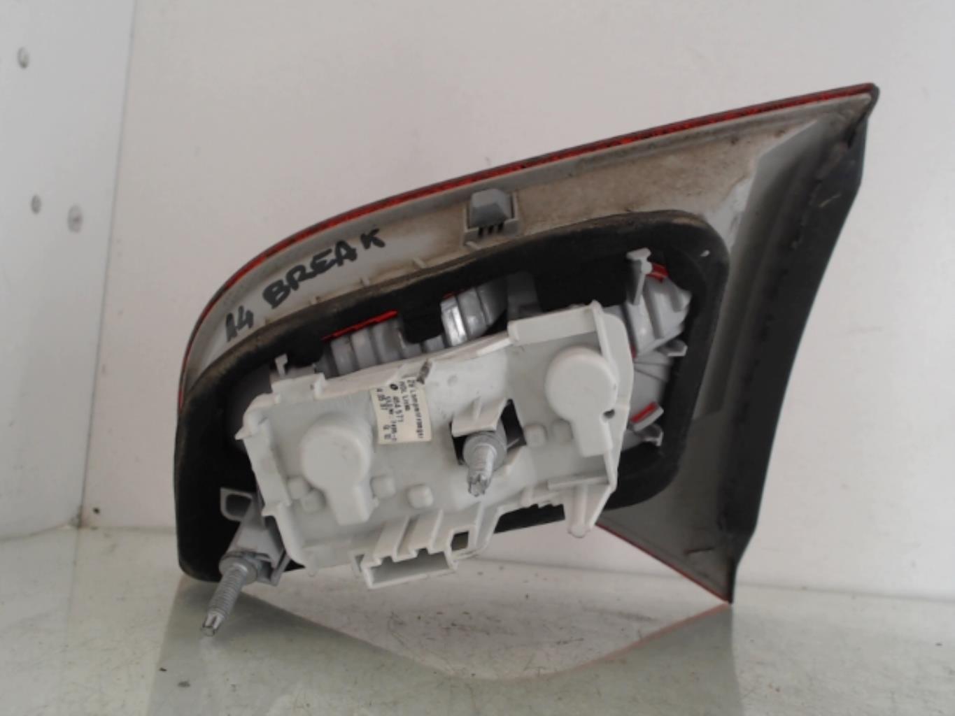Feu arriere secondaire gauche (feux) AUDI A4 2 AVANT PHASE 2 BREAK  - 1