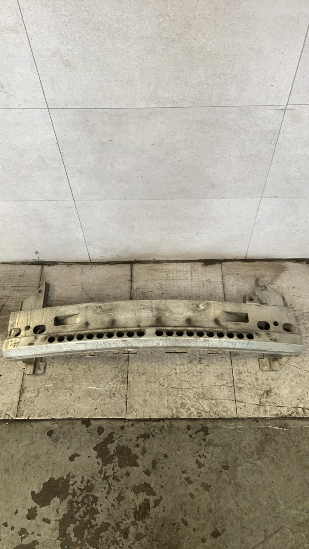 Traversa rinforzo paraurti anteriore MINI MINI 1 R50/R53 PHASE 1 Gasolina - 1