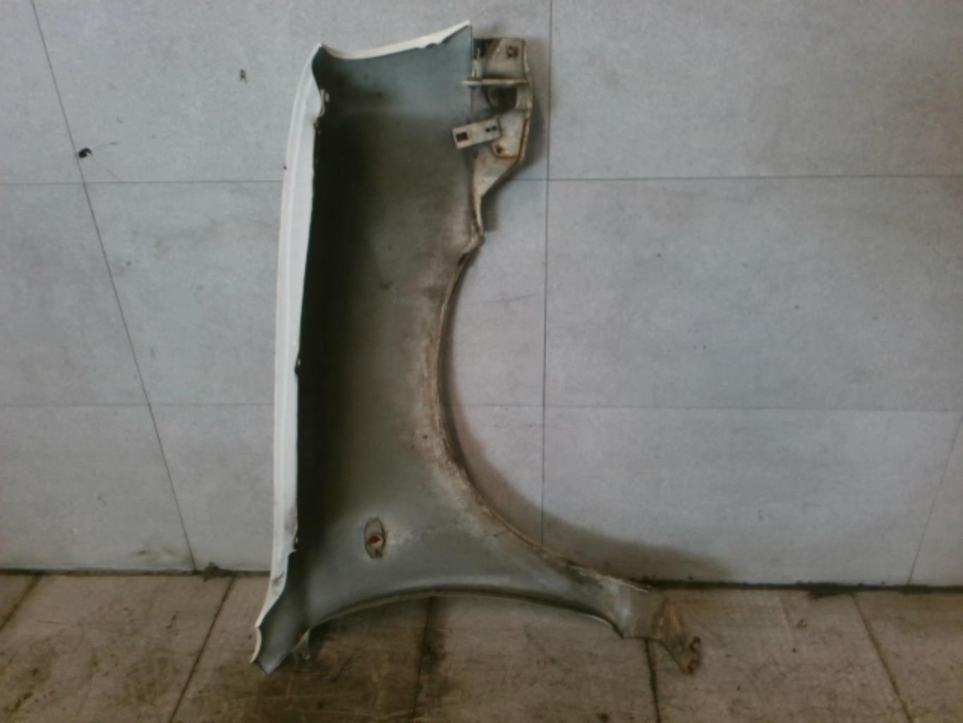 Parafango anteriore sinistro NISSAN MICRA 2 PHASE 2 Gasolina - 1