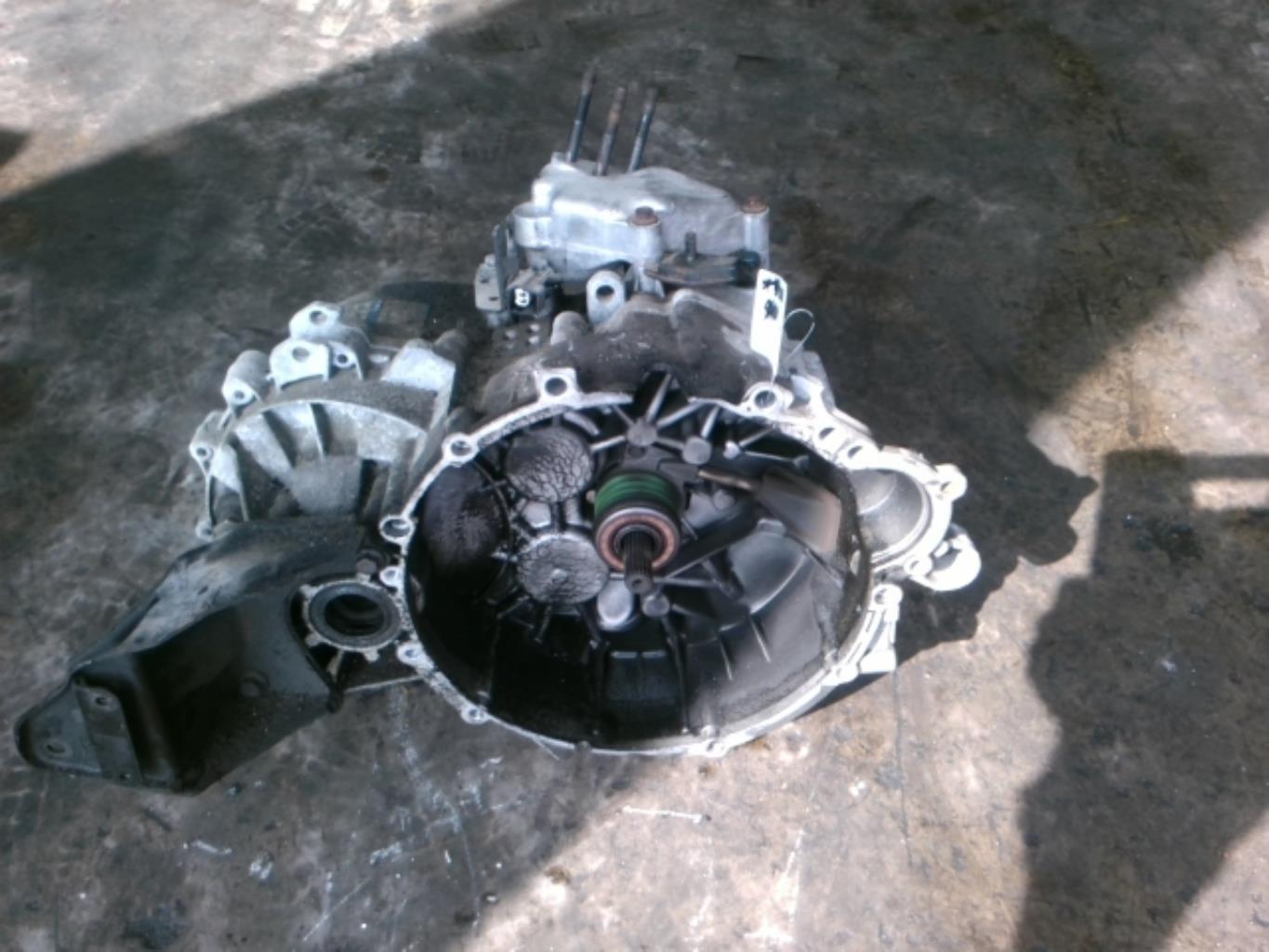 Scatola cambio VOLVO V 40 1 PHASE 1 BREAK Gasolina - 1