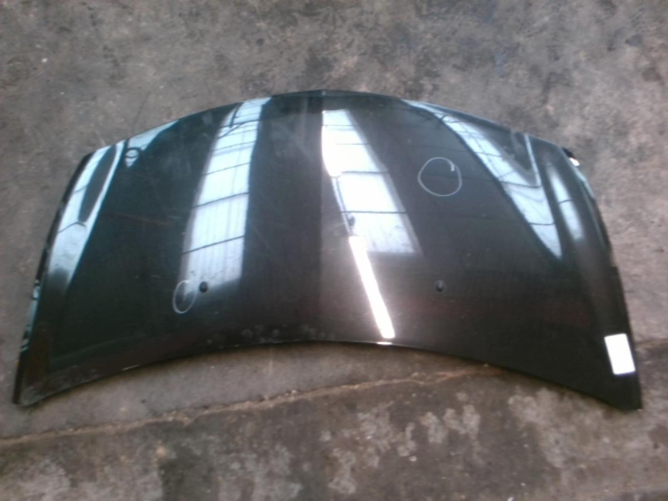 Capot RENAULT CLIO 3 PHASE 2 Essence - 1