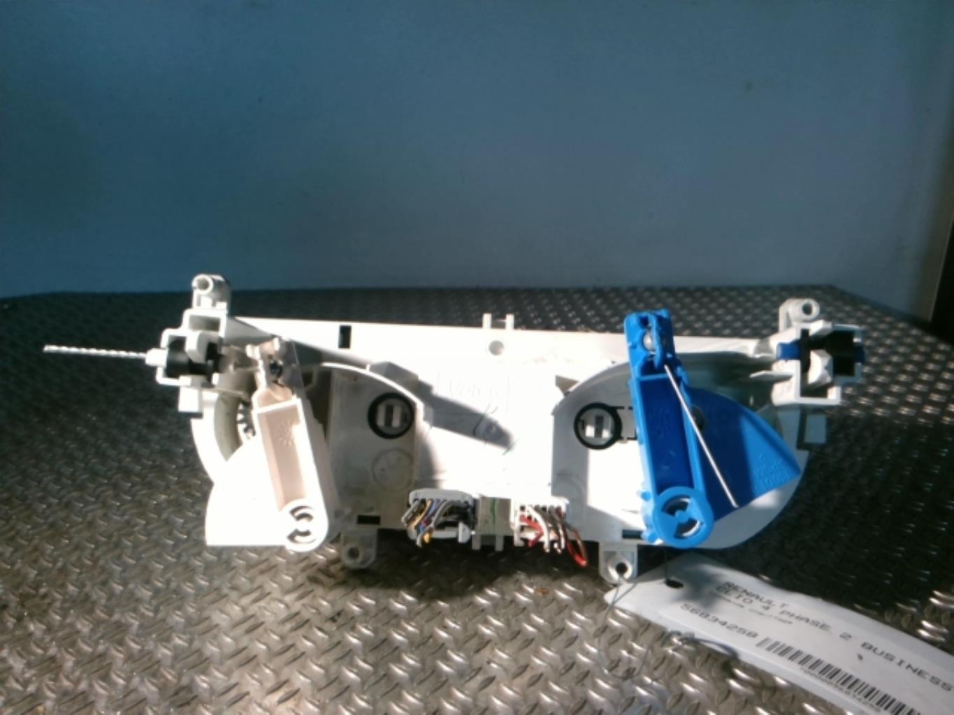 Commande chauffage RENAULT CLIO 4 PHASE 2 Diesel - 1