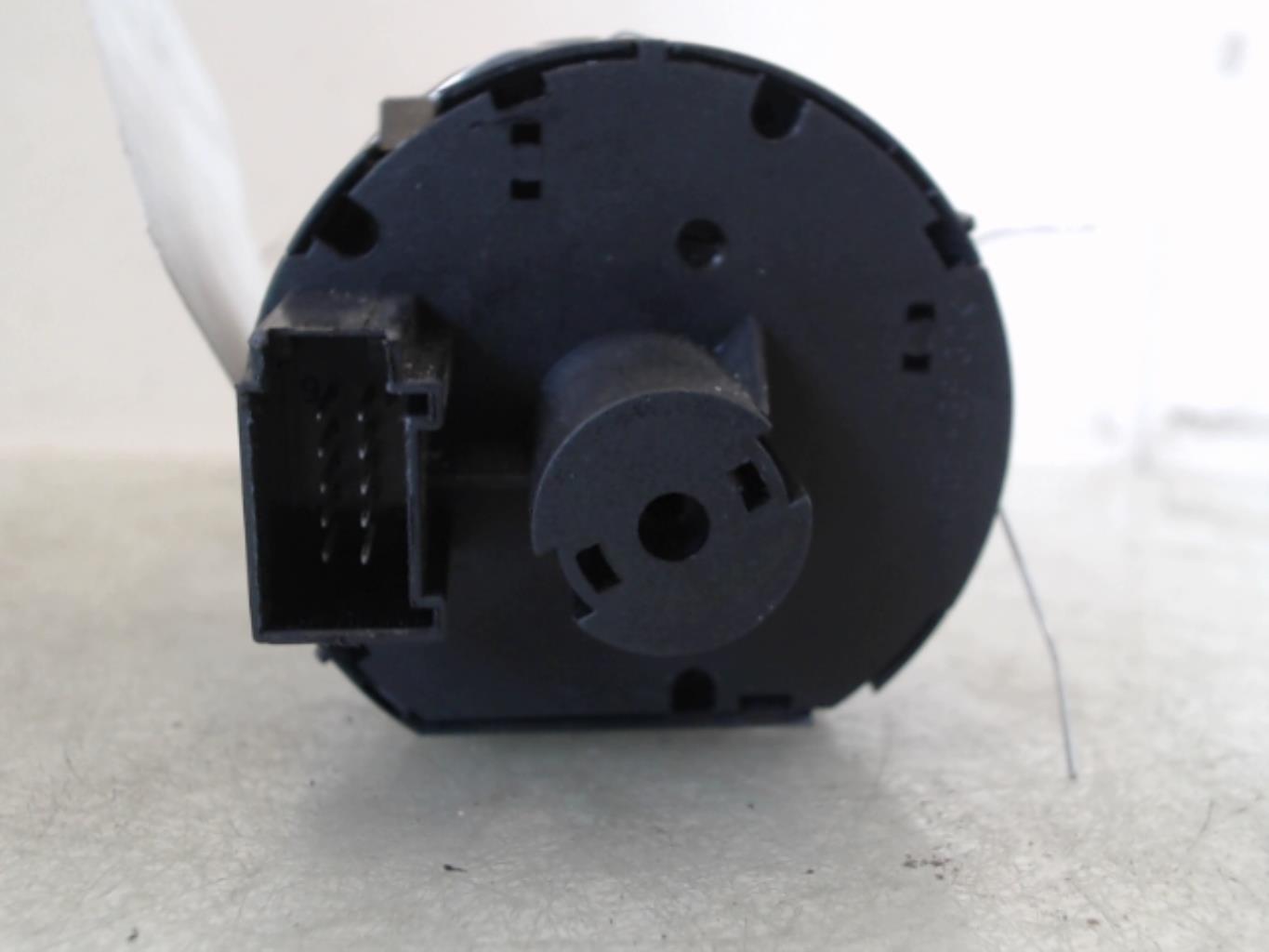 Commande de phare VOLKSWAGEN BEETLE 2 PHASE 2 Essence - 1
