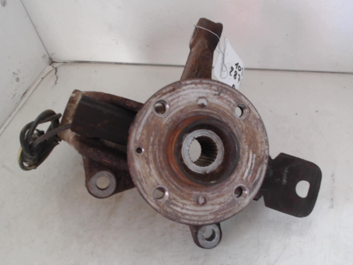 Mozzo anteriore sinistro PEUGEOT 107 PHASE 3 Gasolina - 1