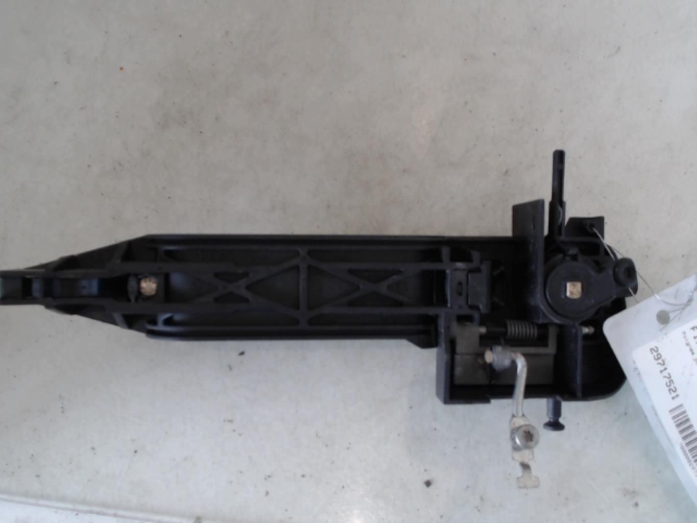 Maniglia portiera anteriore sinistra FORD FIESTA 5 PHASE 1 Gasolina - 1